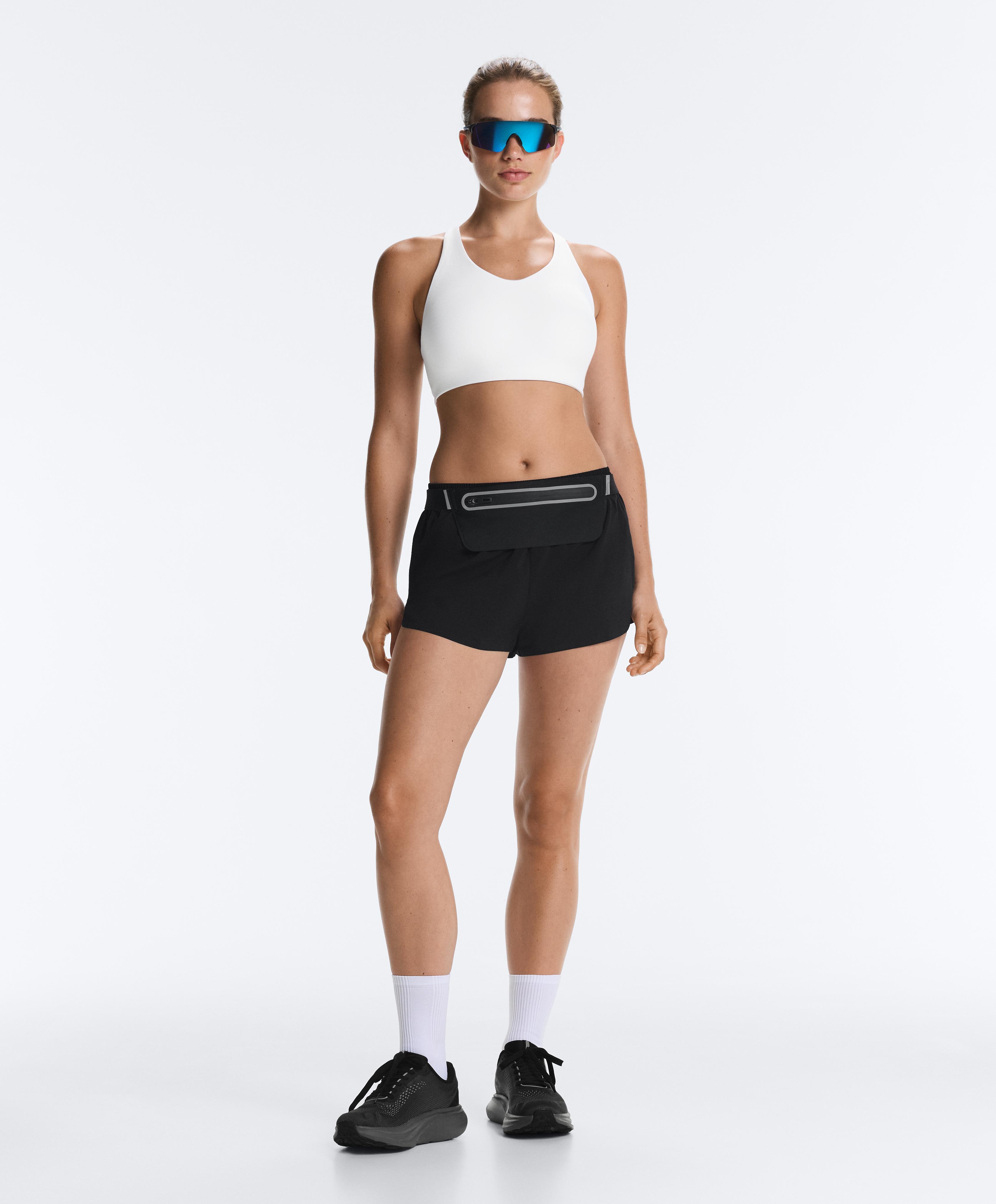 High-support Compressive sports bra with crossover back — WHITE