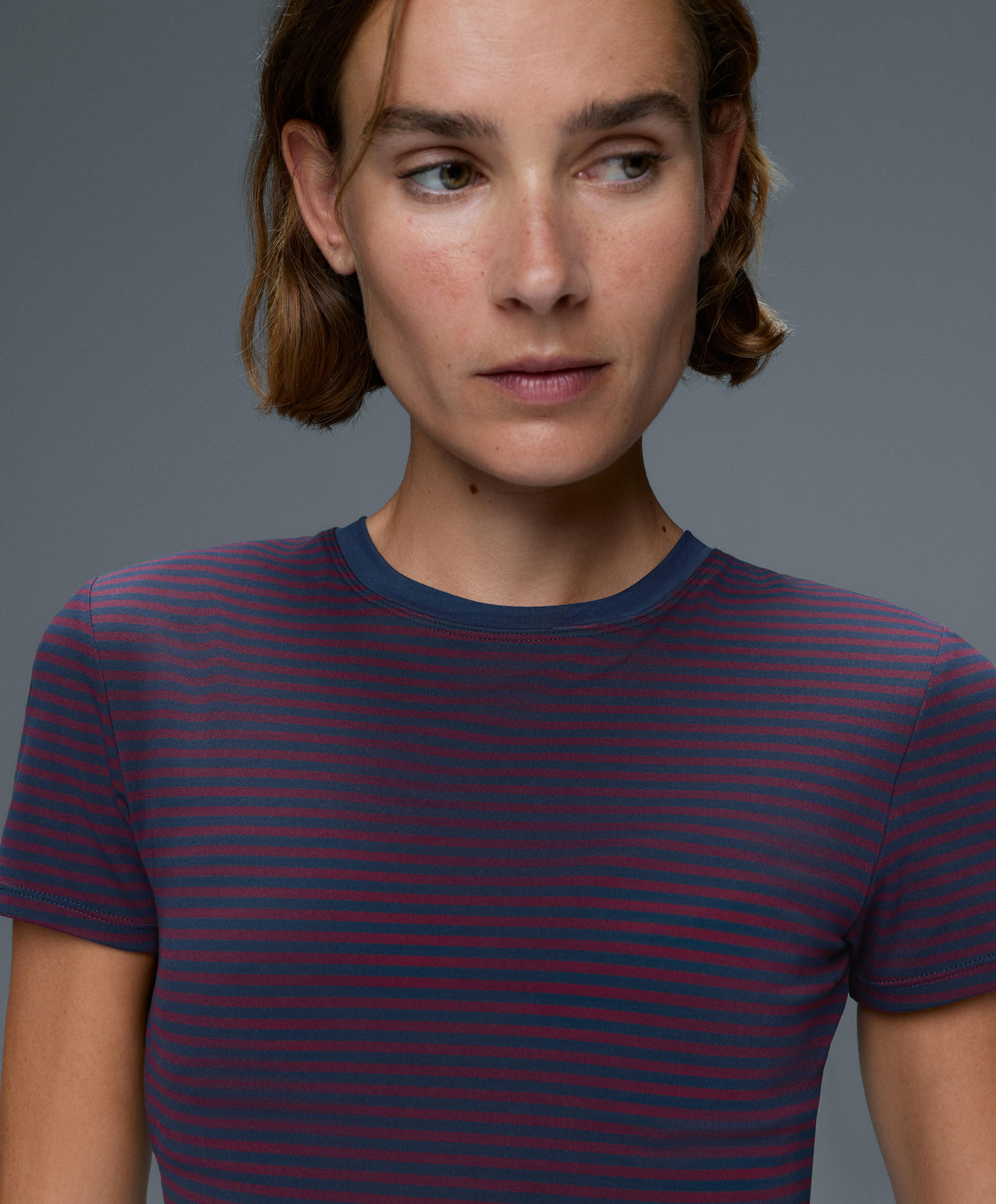 Striped short-sleeved Comfortlux tank top — STRAWBERRY