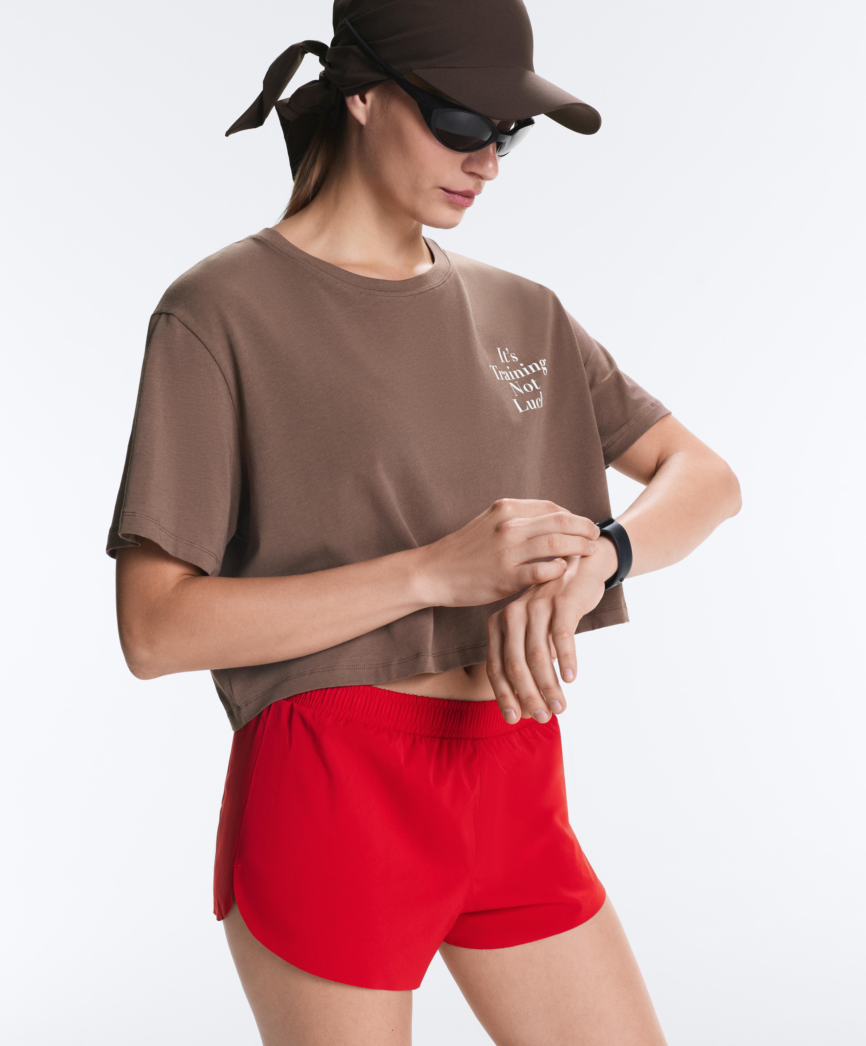 6cm low-rise technical shorts — STRONG RED