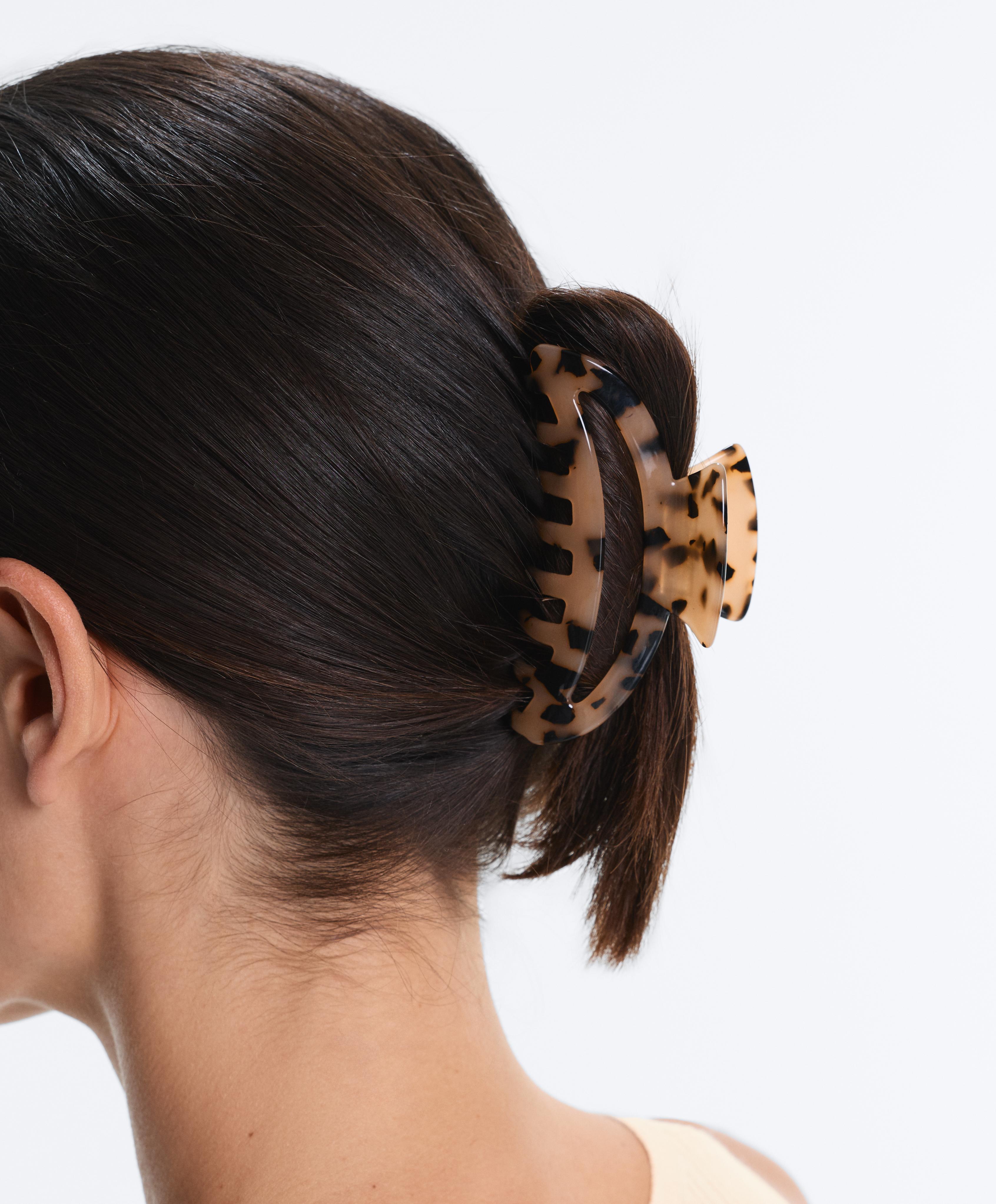 Large tortoiseshell hair clip — BLACK