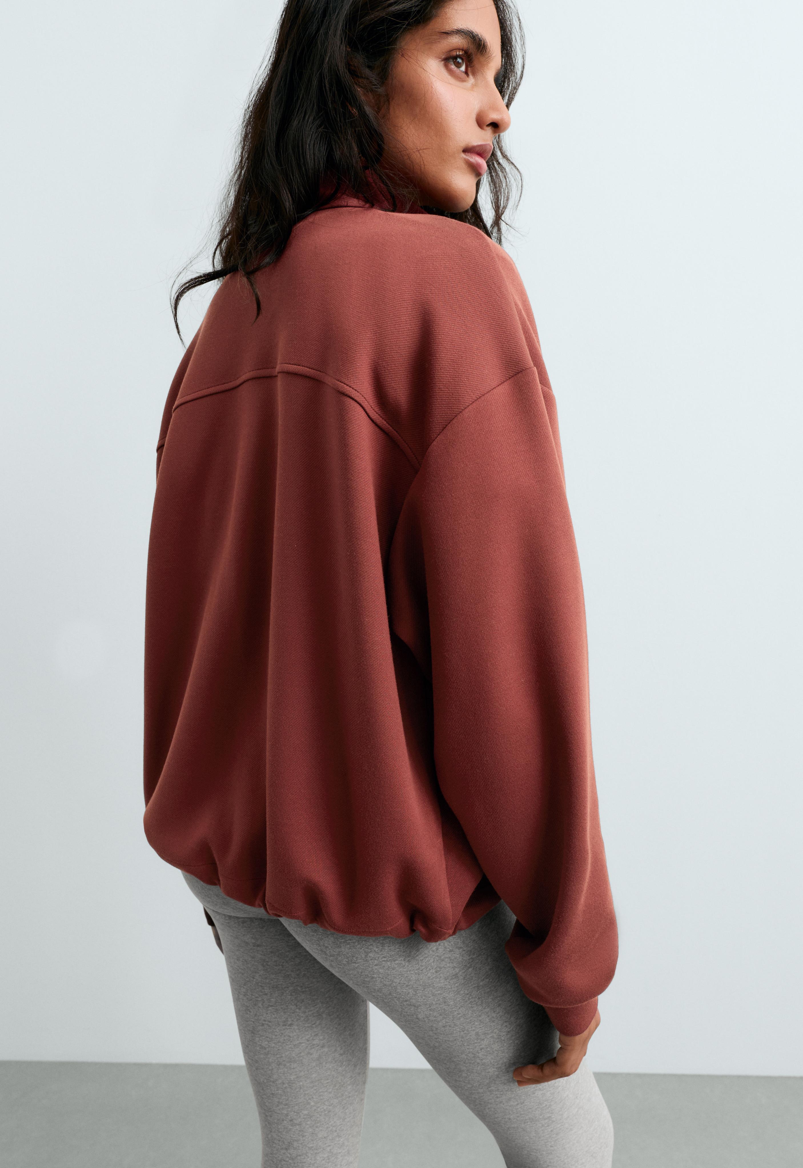 High-neck zip-up jacket — DARK BRICK