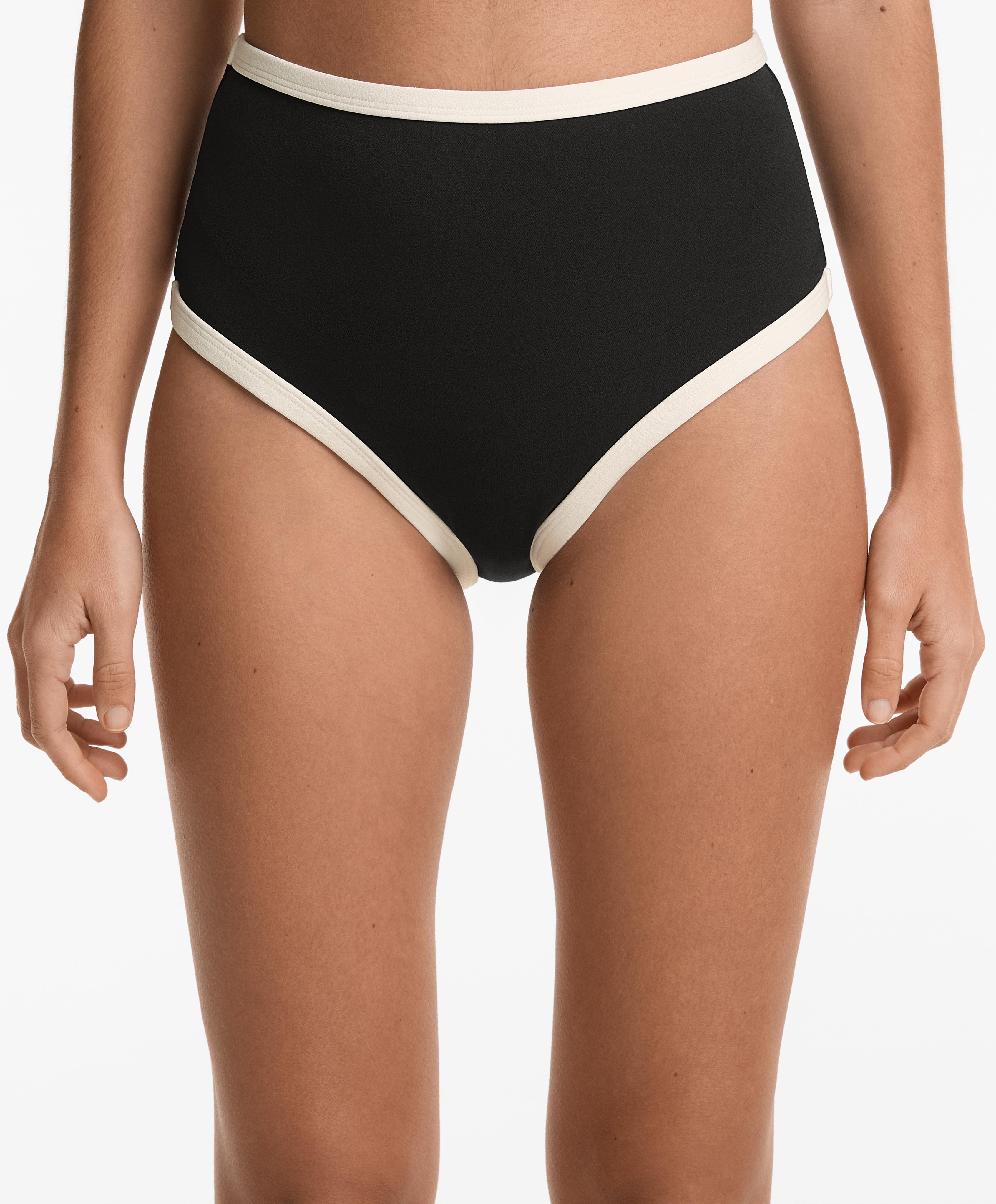 Bikinihose mit hohem Bund und kontrastierenden Paspeln Bikinihose mit hohem Bund und kontrastierenden Paspeln