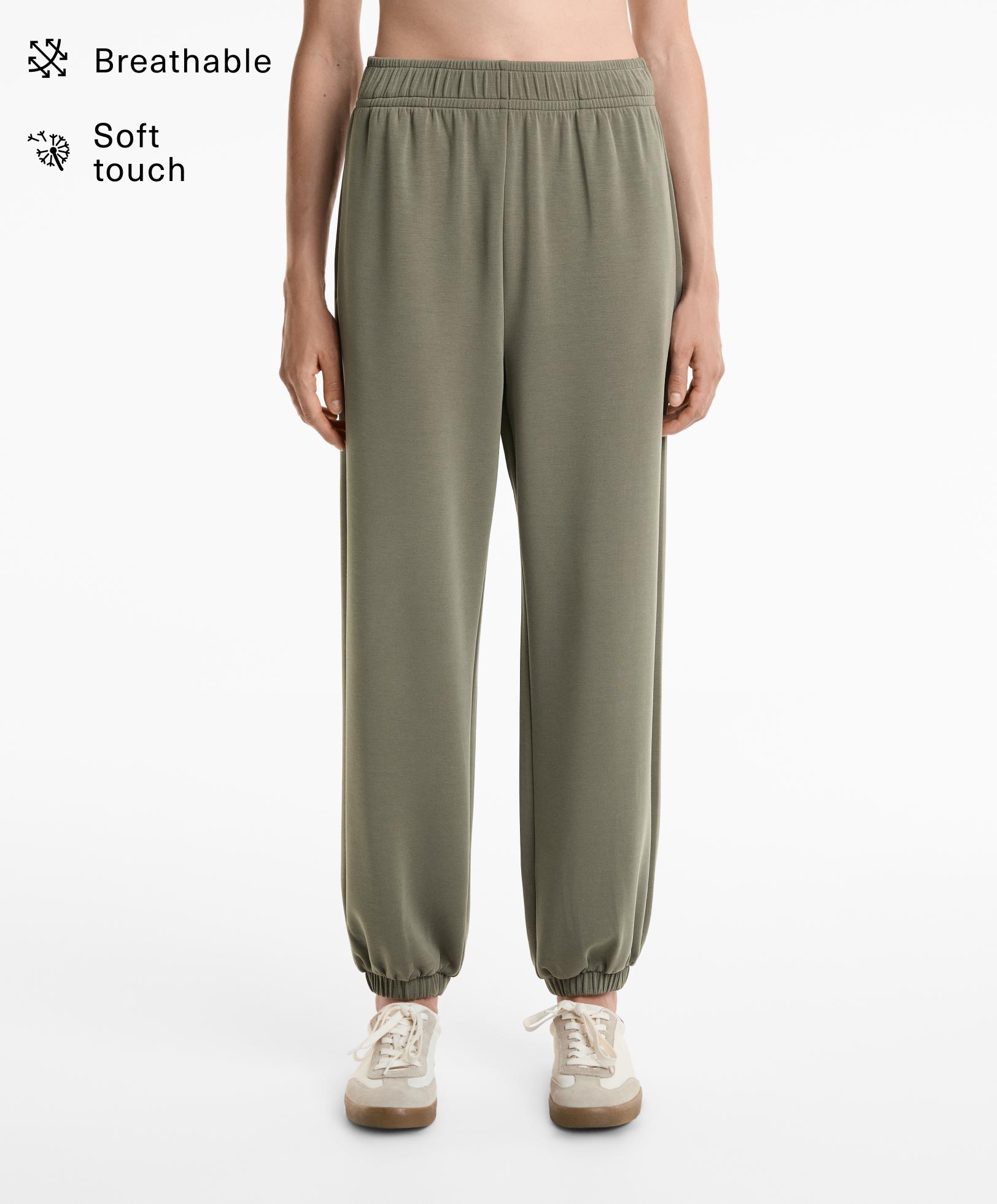 Pantalón jogger con modal tacto suave