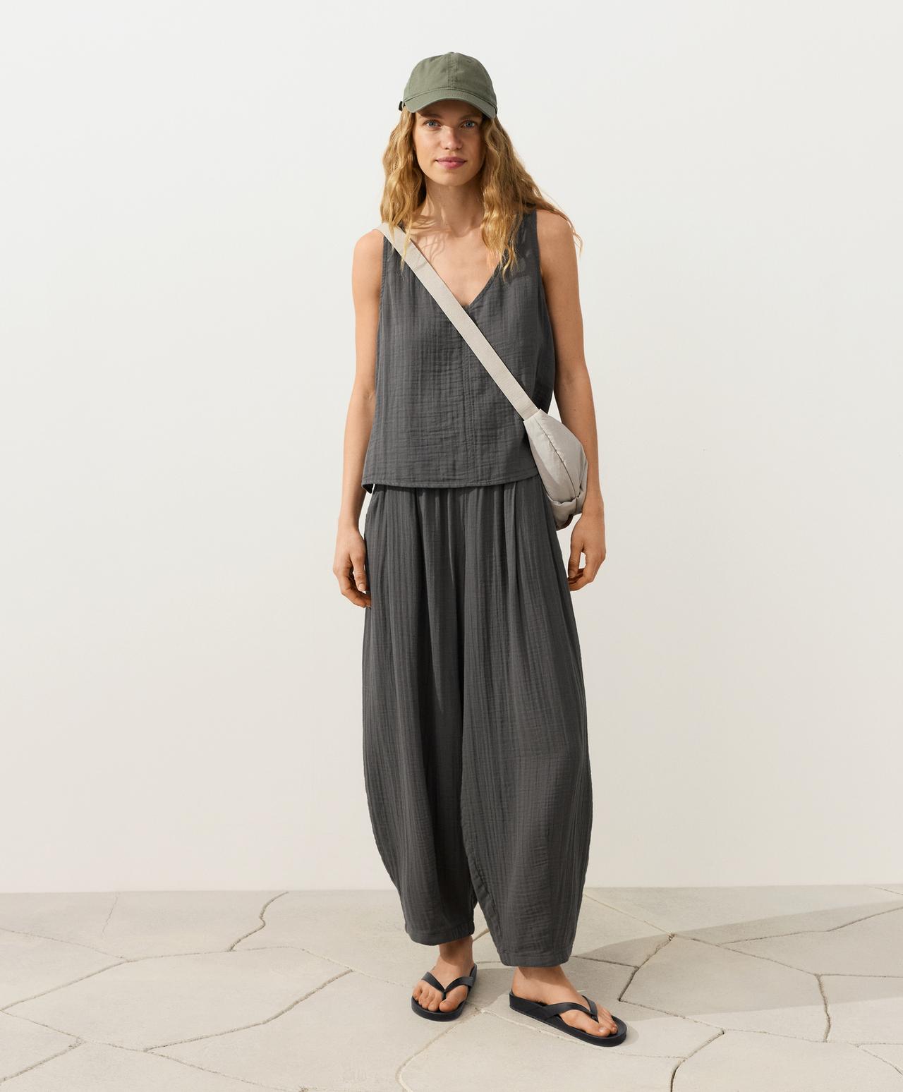 100% cotton gauze balloon trousers — ASPHALT
