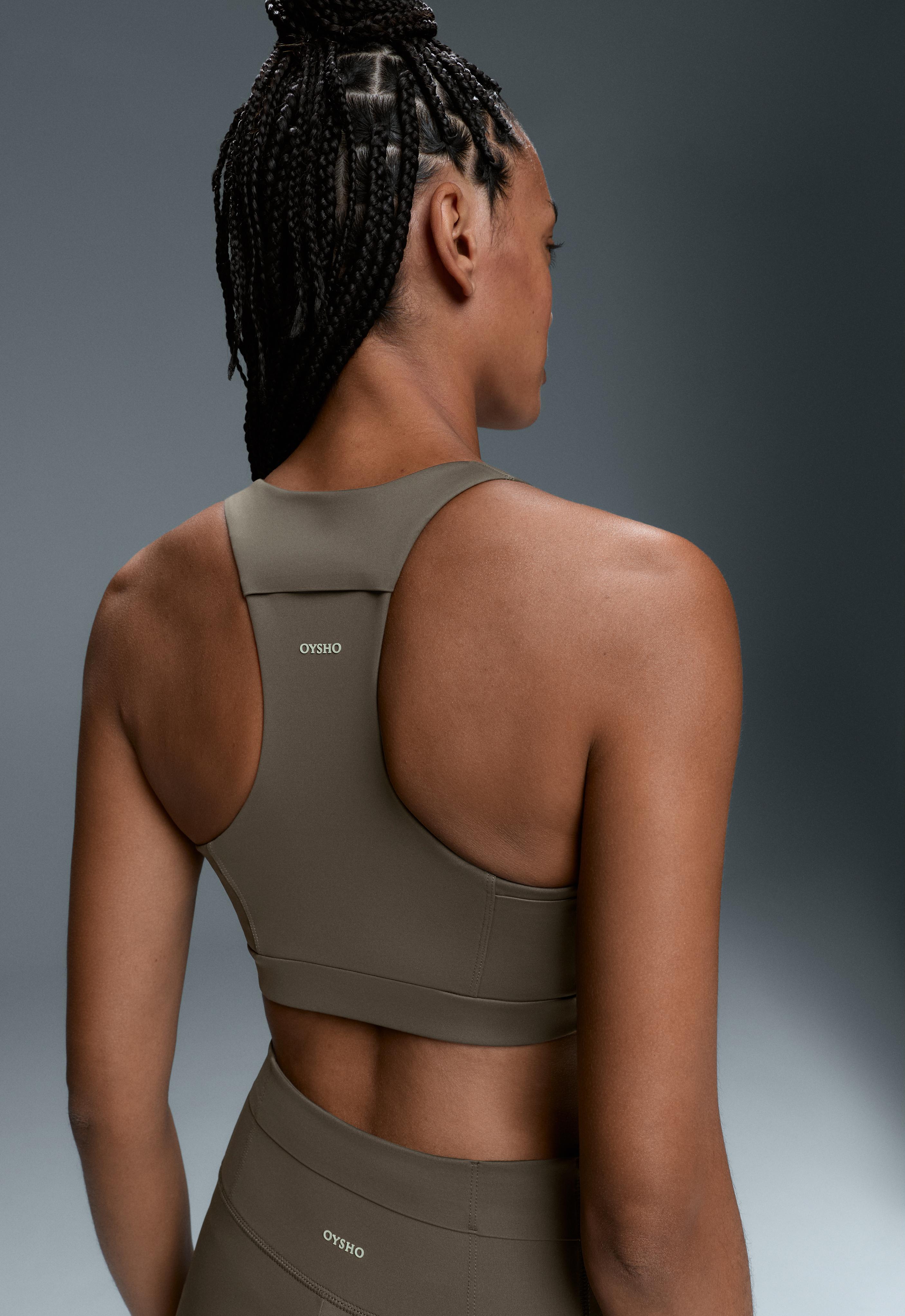Rapid Dry medium support sports bra with pockets