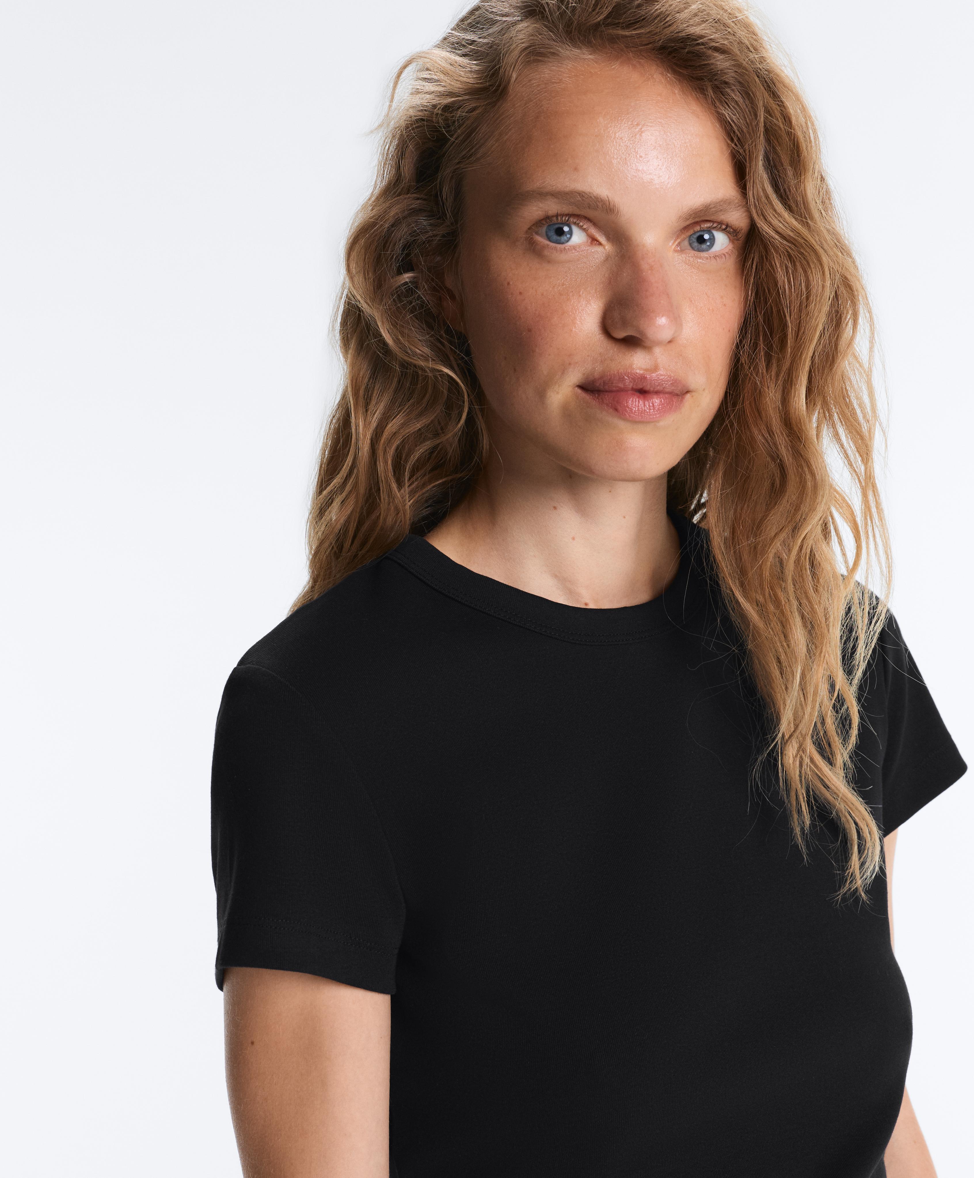 Fitted short sleeve rib T-shirt in cotton blend — BLACK