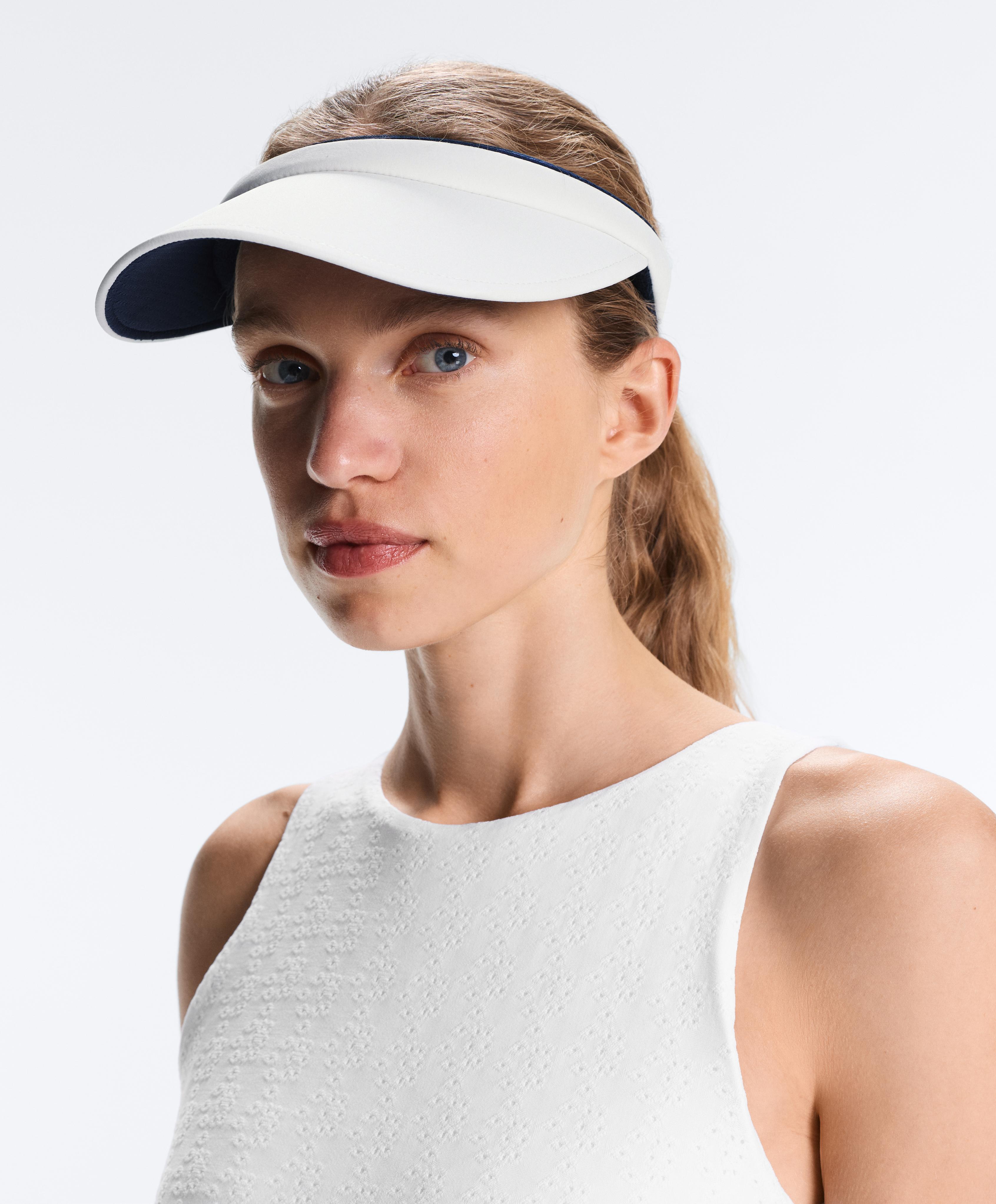 Contrast sports visor — WHITE