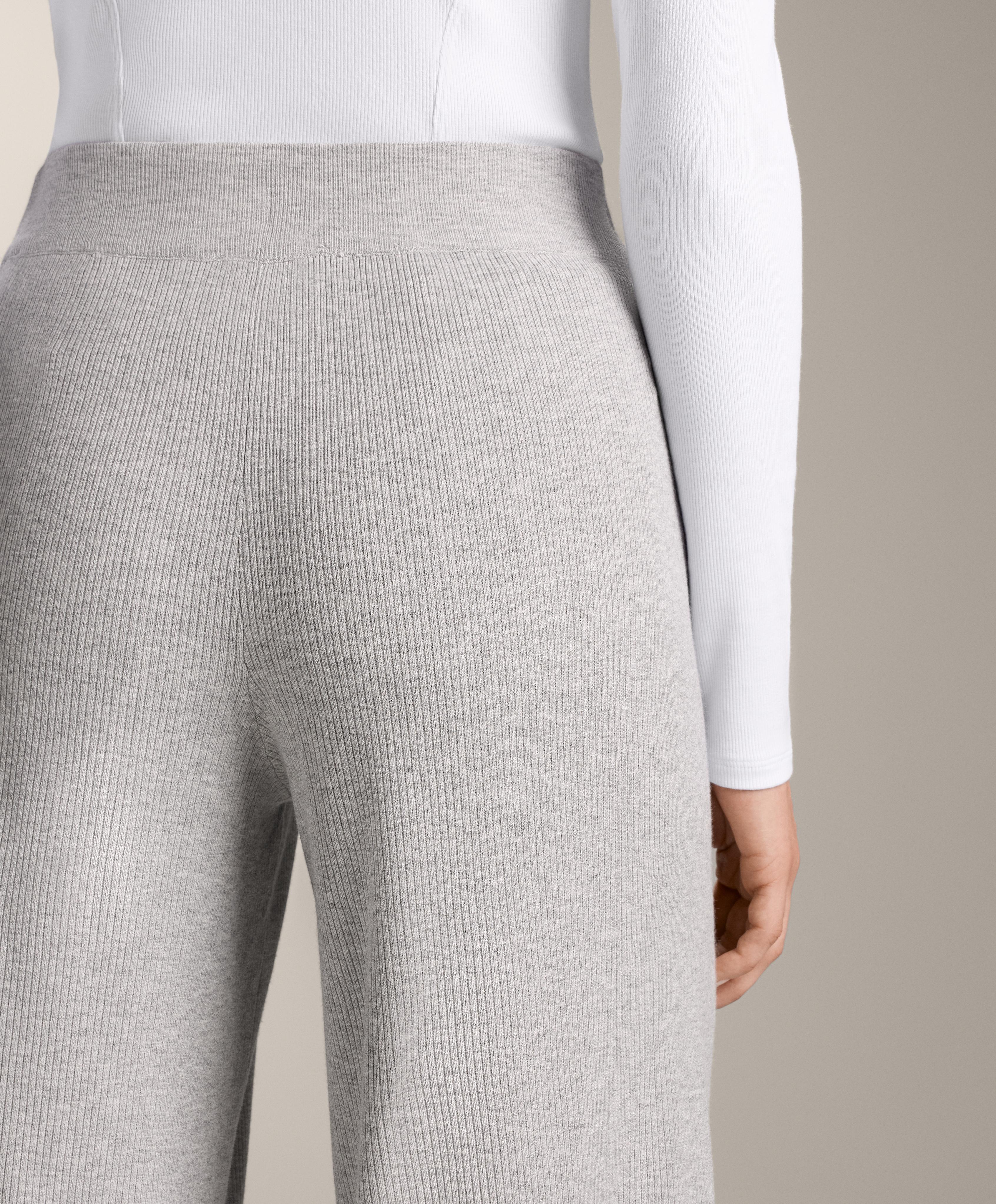 Pantalón ancho punto rib - Rebajas