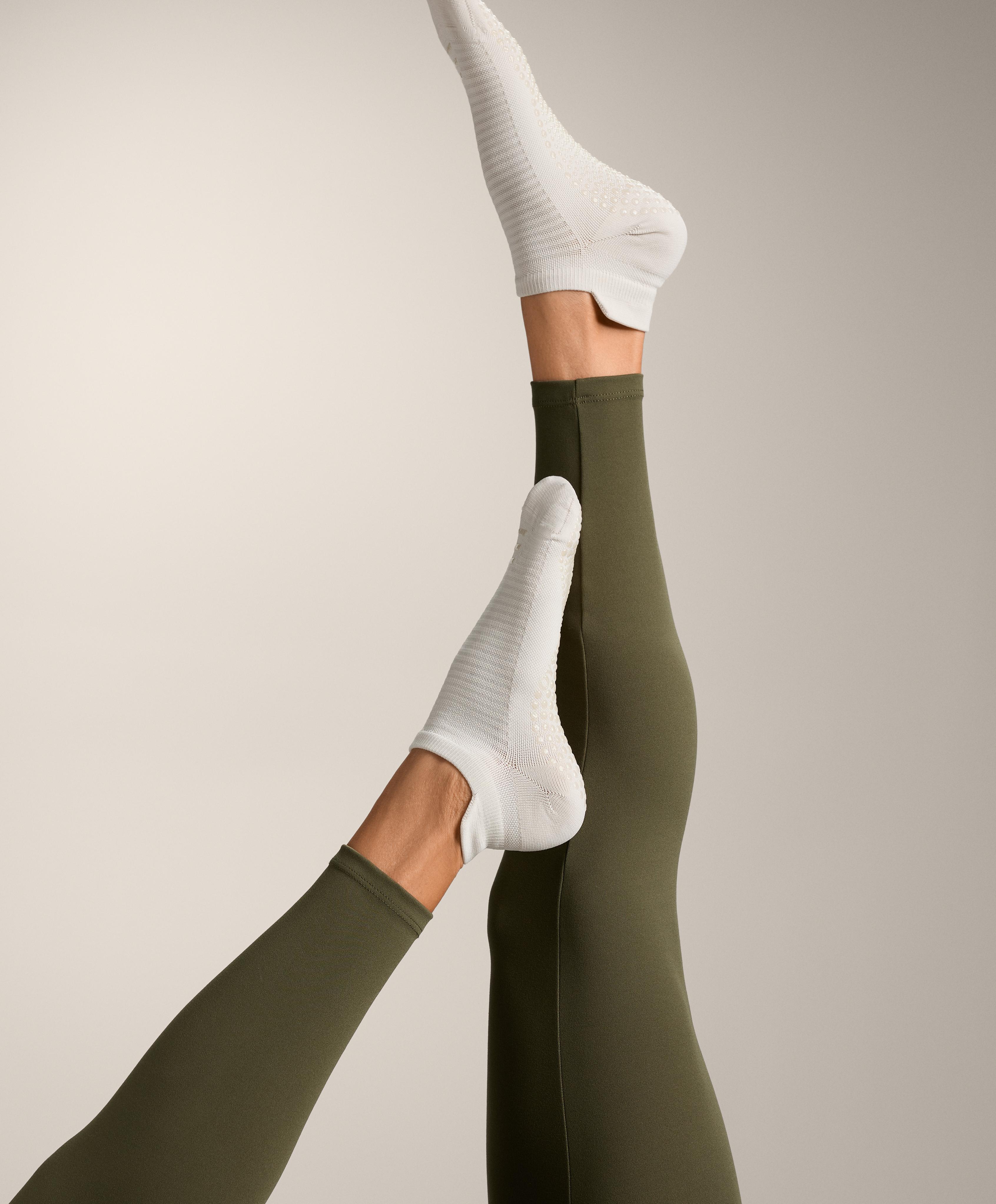 2 páry ponožek sneaker na jógu a pilates ze směsi polyamidu - Slevy 2 páry ponožek sneaker na jógu a pilates ze směsi polyamidu - Slevy