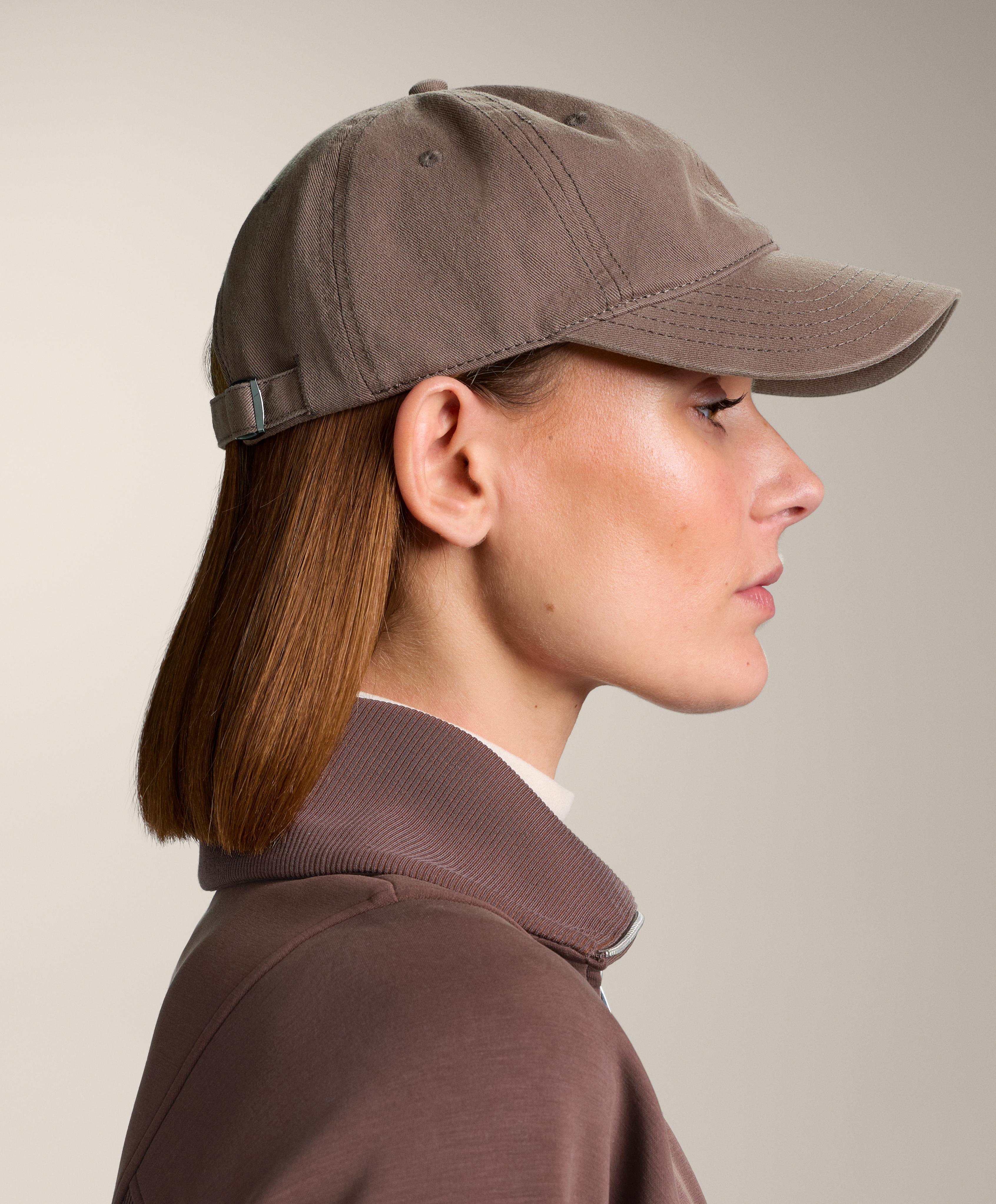 Washed-effect 100% cotton cap — BROWN