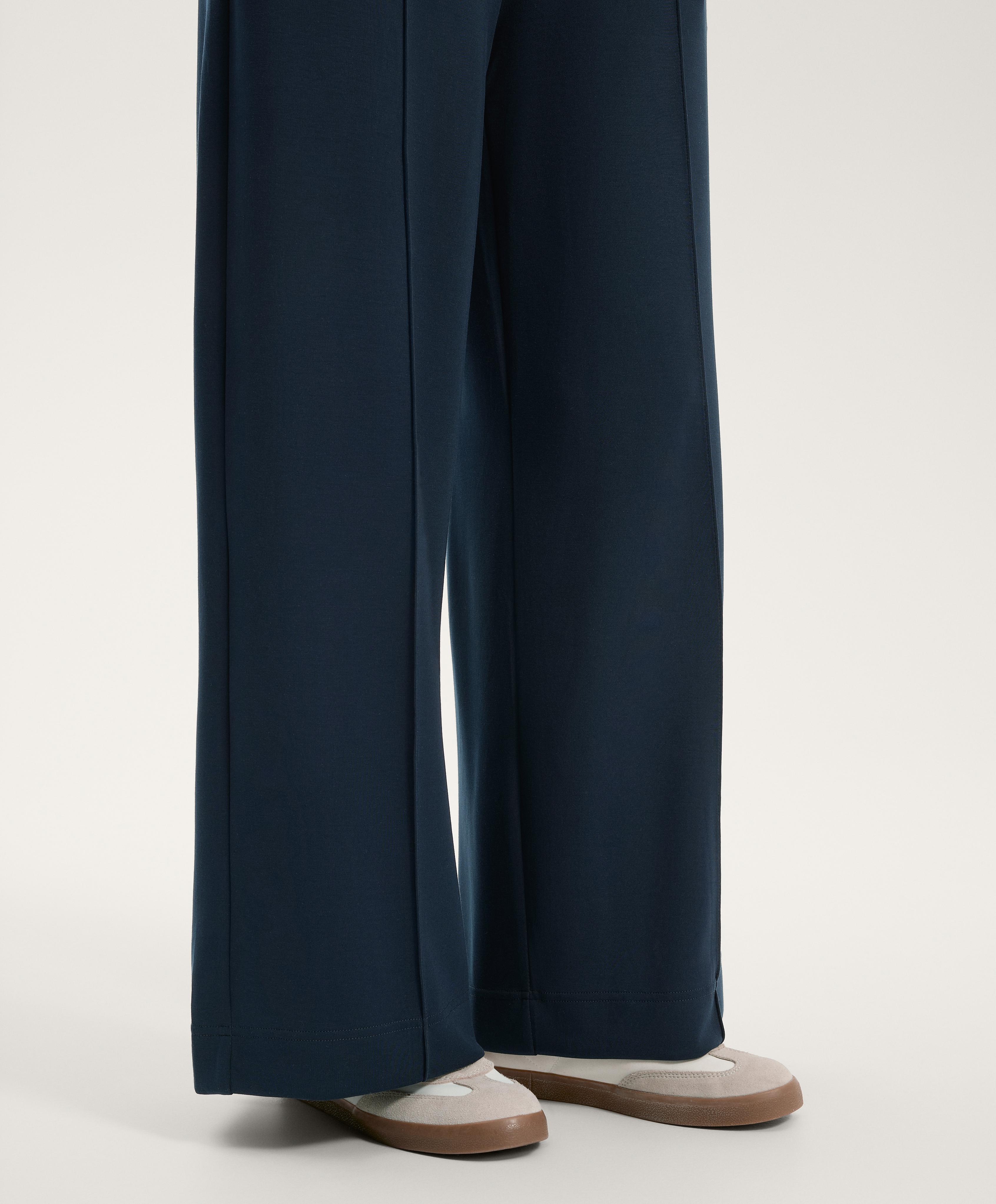 Straight-leg trousers with modal and crease — NAVY BLUE