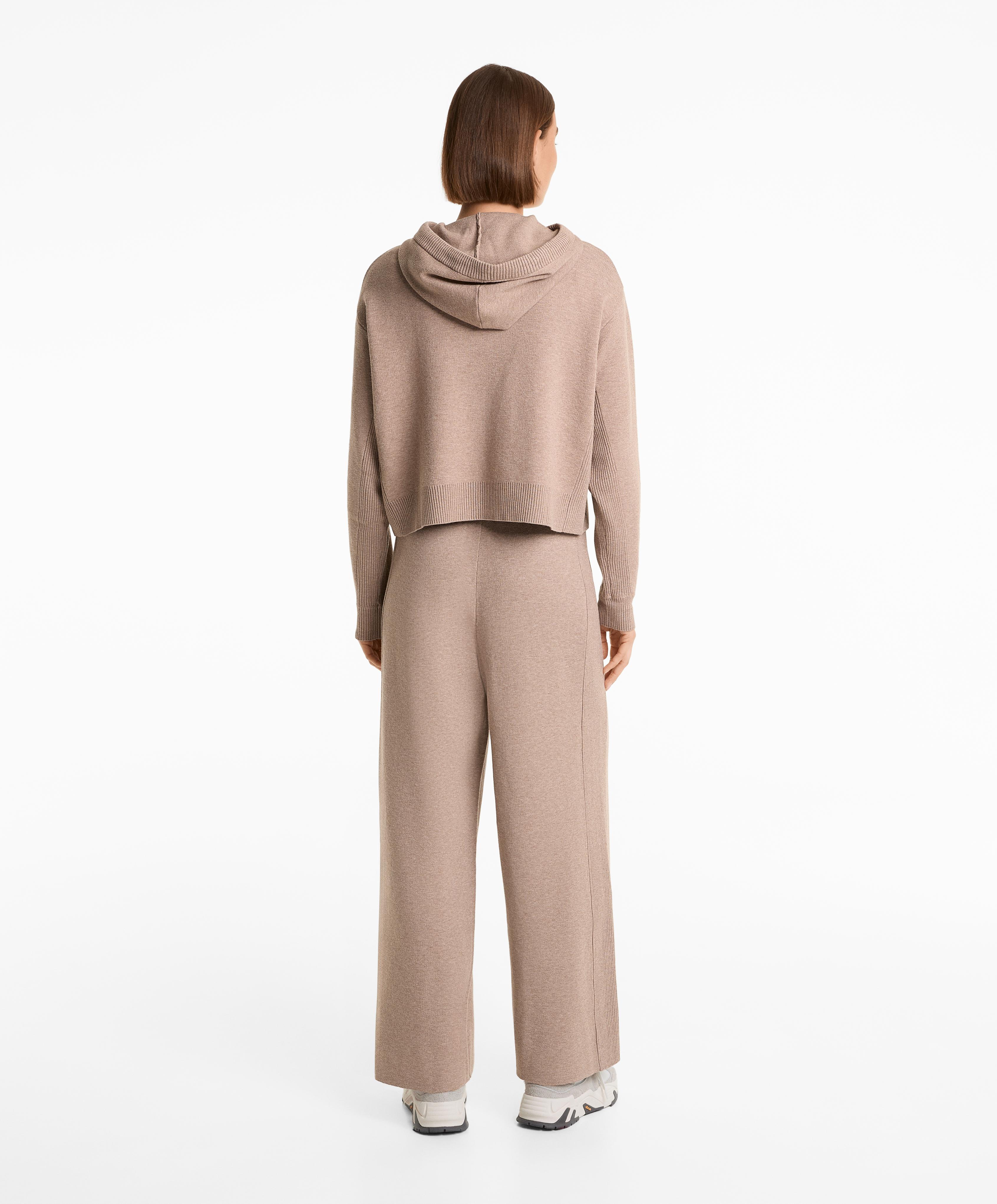 Taupe straight-leg knit set