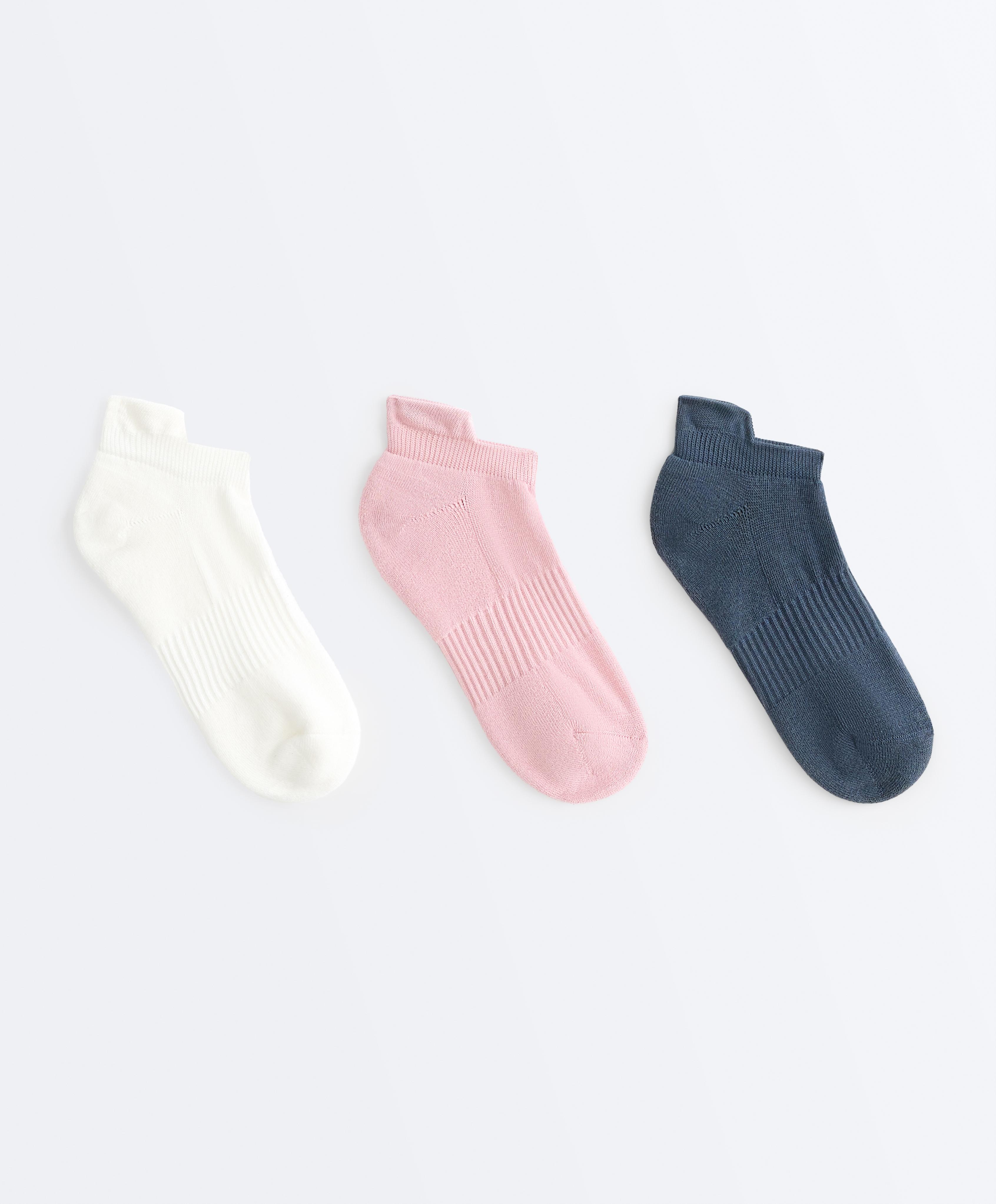 3 pairs of tab cotton blend sneaker socks