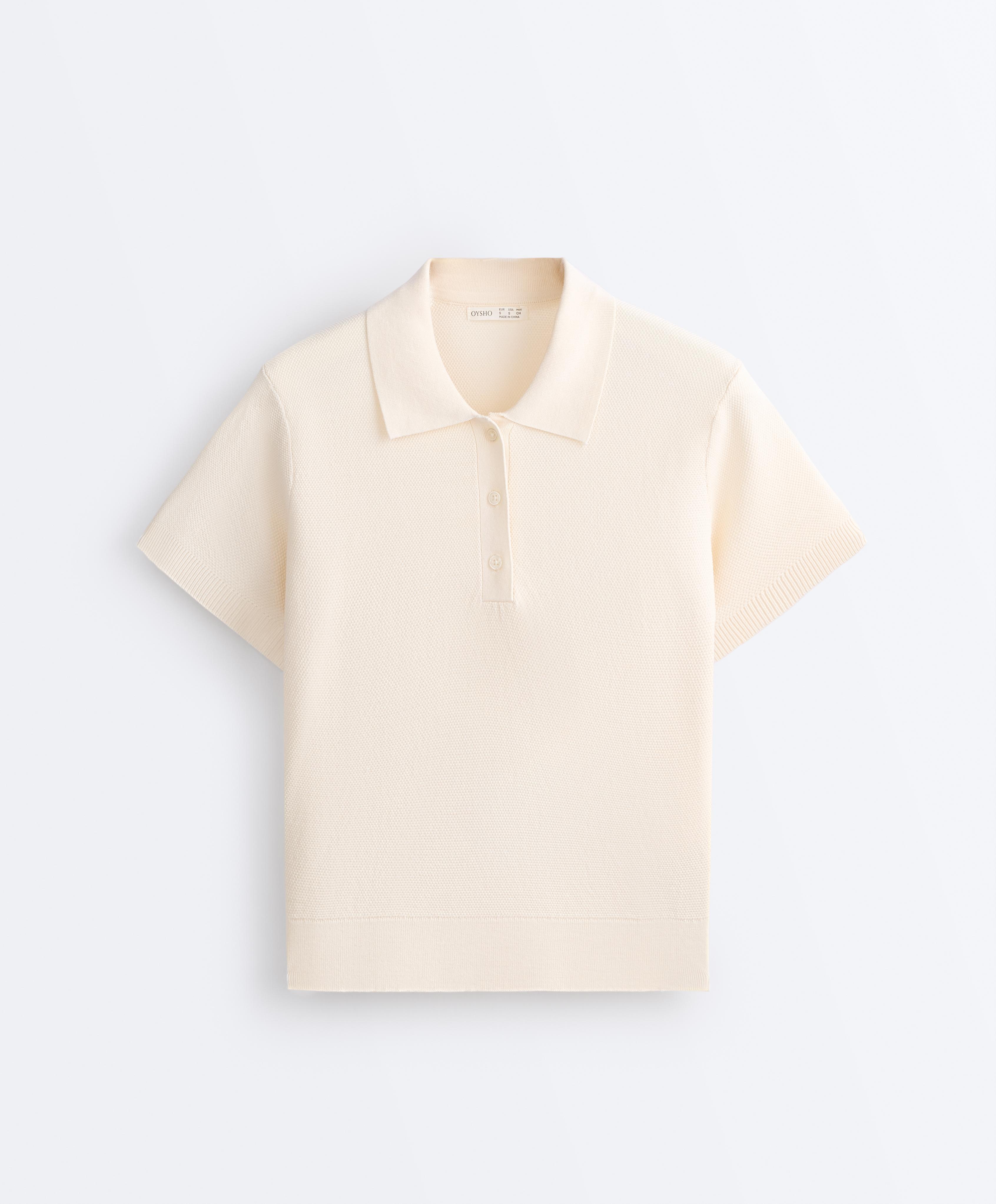 Short-sleeved button knit polo shirt Short-sleeved button knit polo shirt