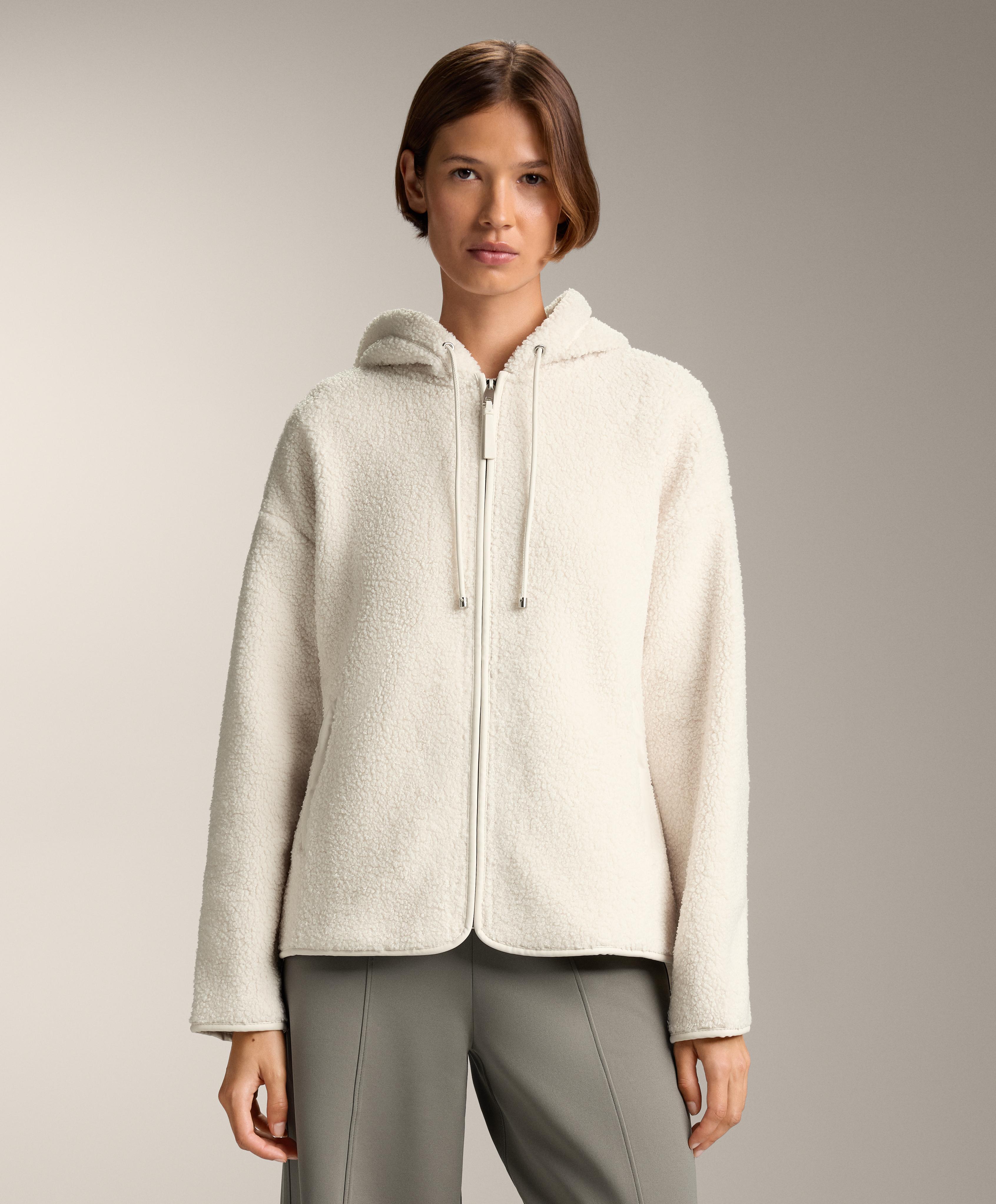 Chaqueta borreguillo capucha Chaqueta borreguillo capucha