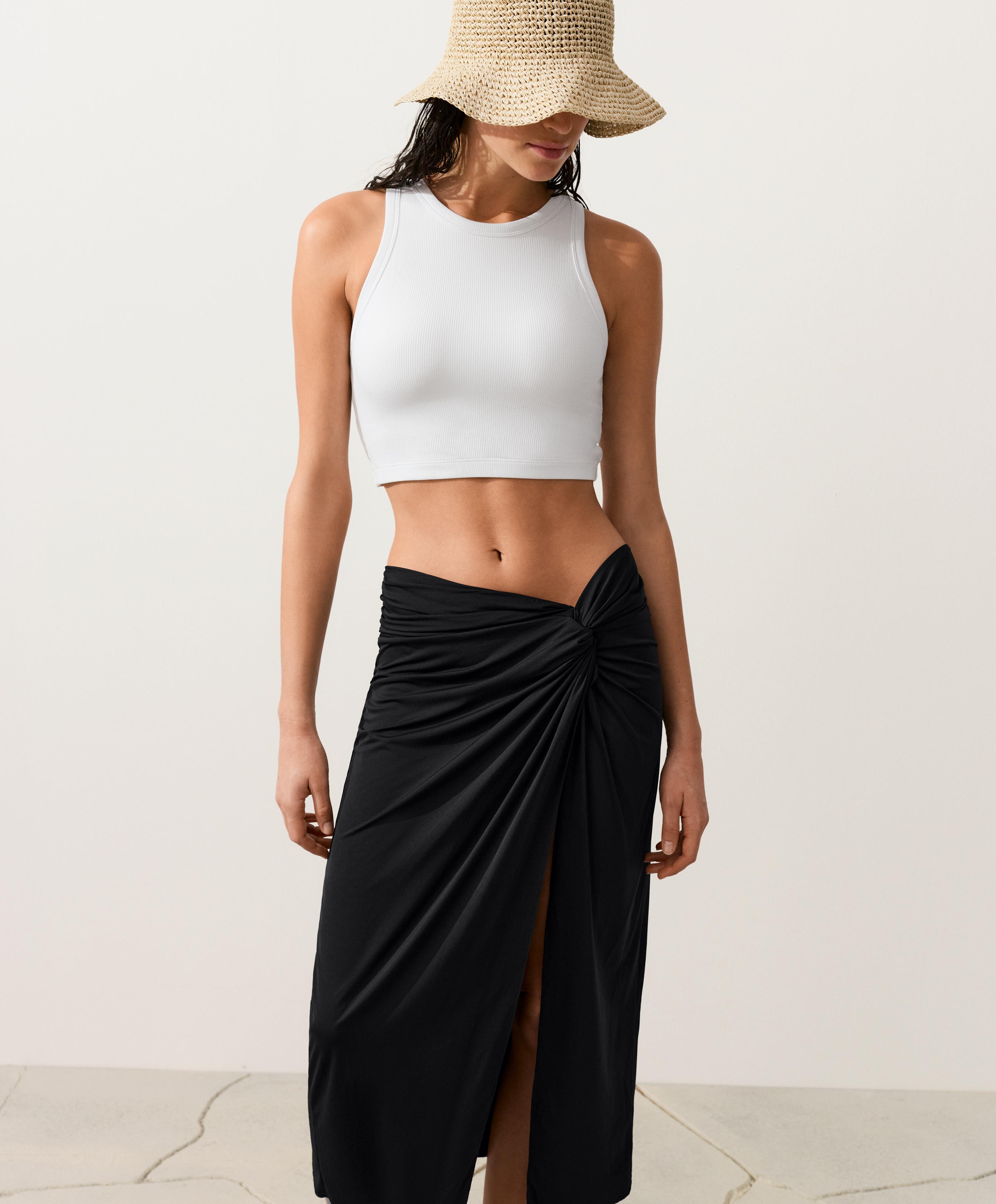 Wrap skirt — BLACK