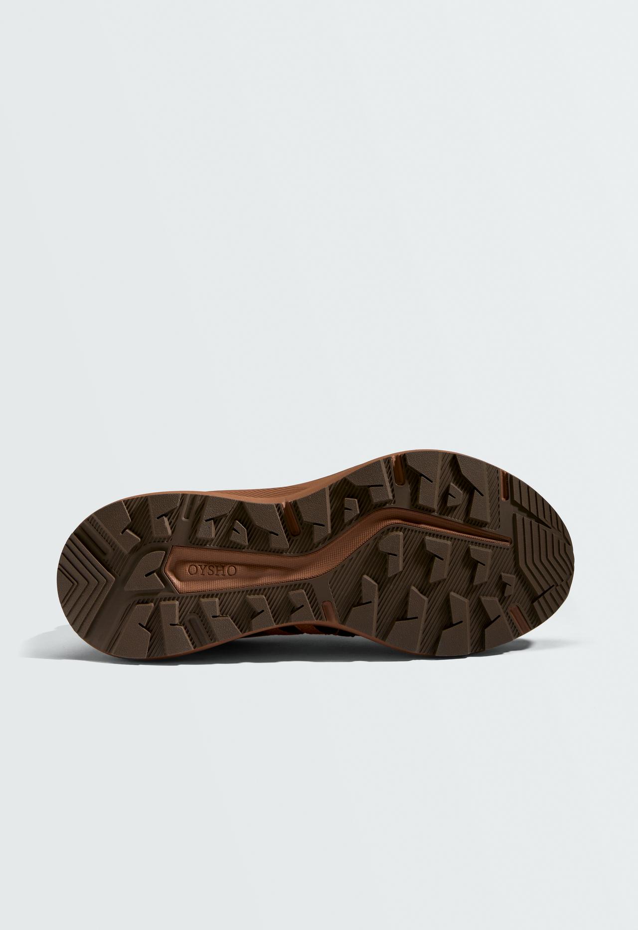 Trail trainers OY/TR 850 — BROWN