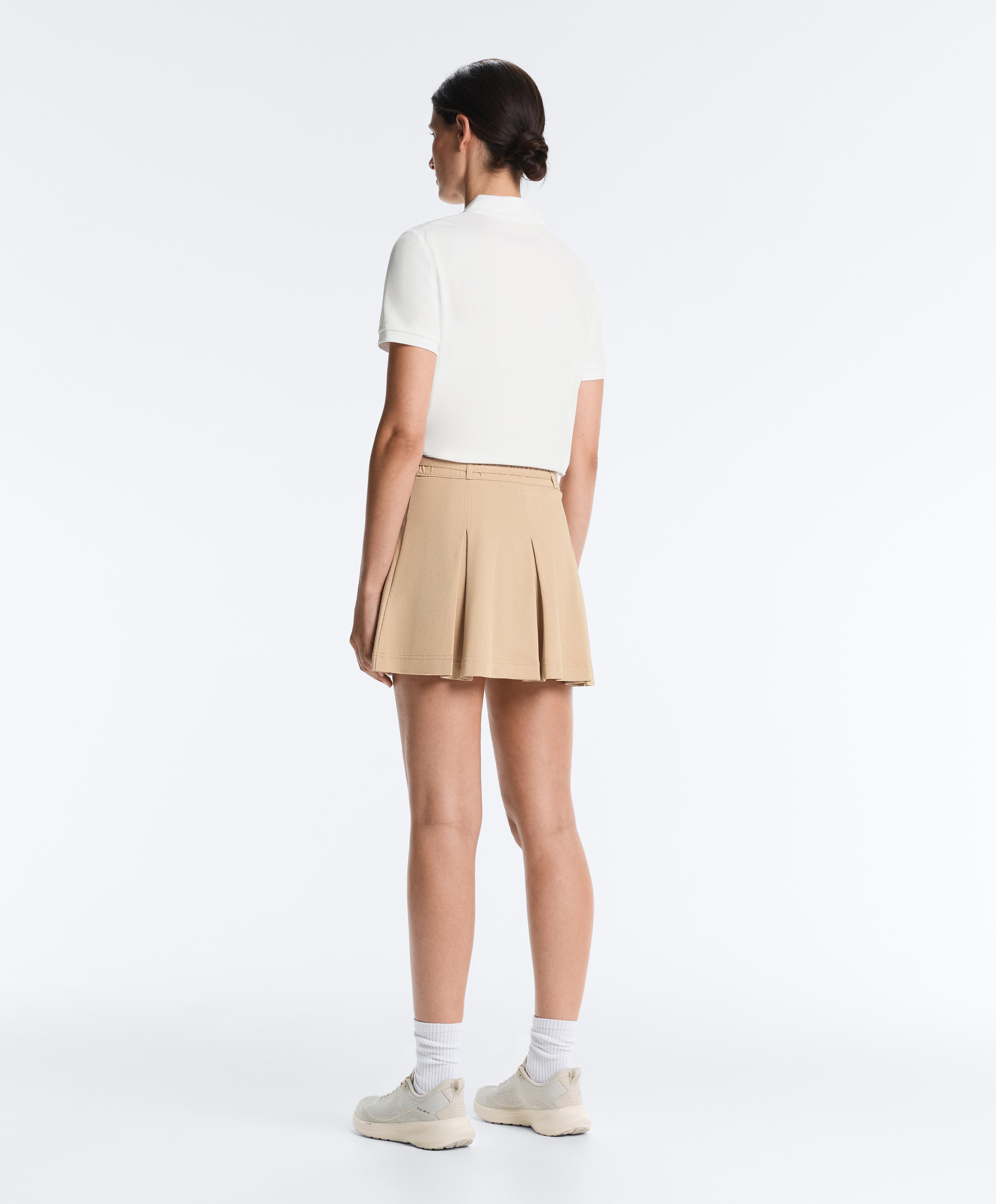 High-rise pleated short skirt with belt — BEIGE
