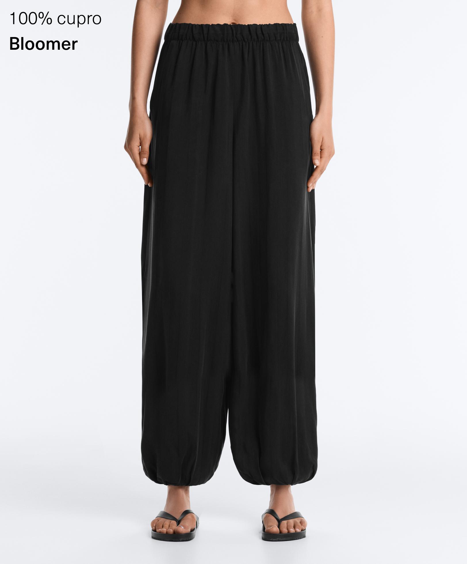 100% Cupro bloomer trousers — BLACK