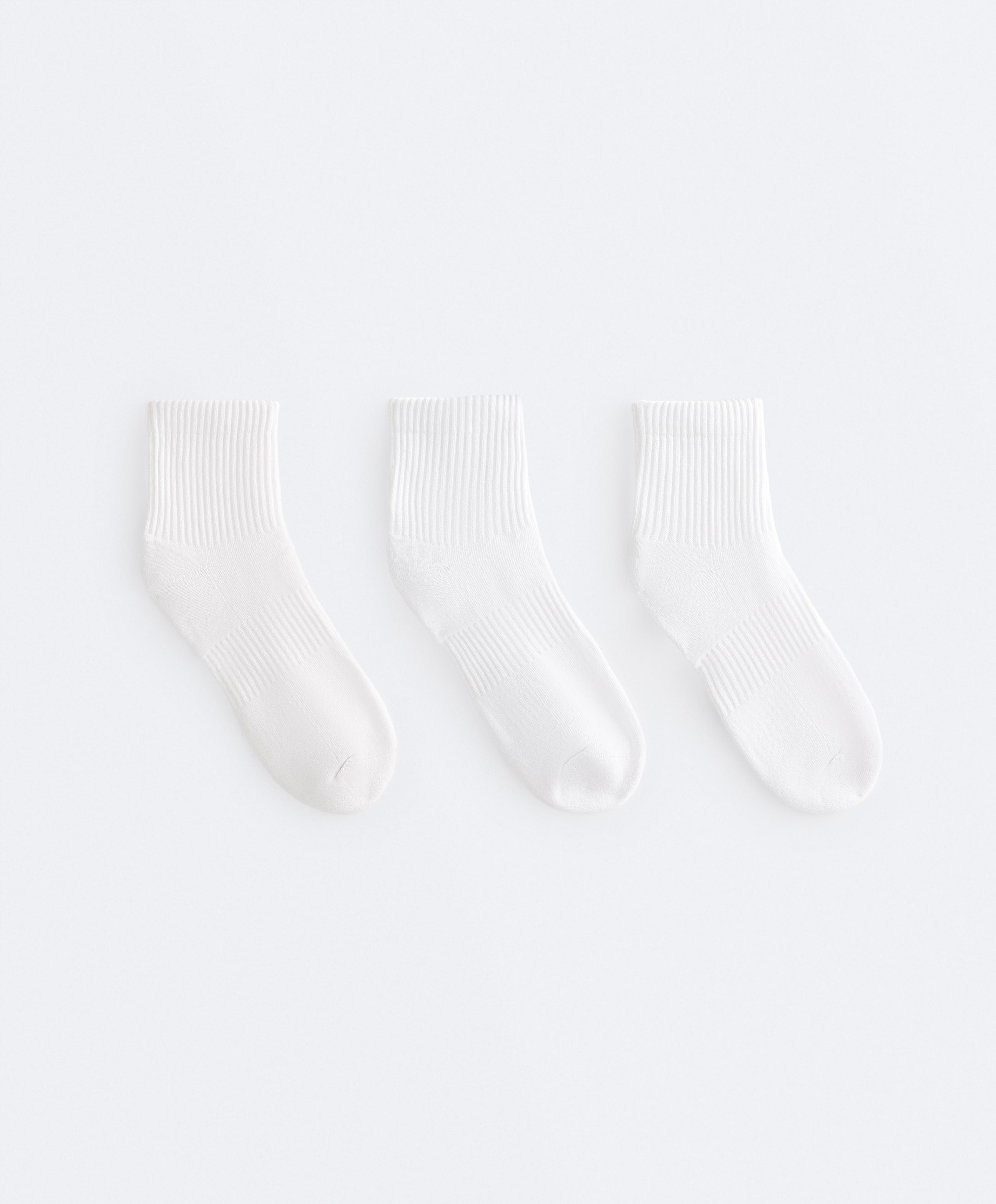 3 pairs of cotton blend quarter sports socks