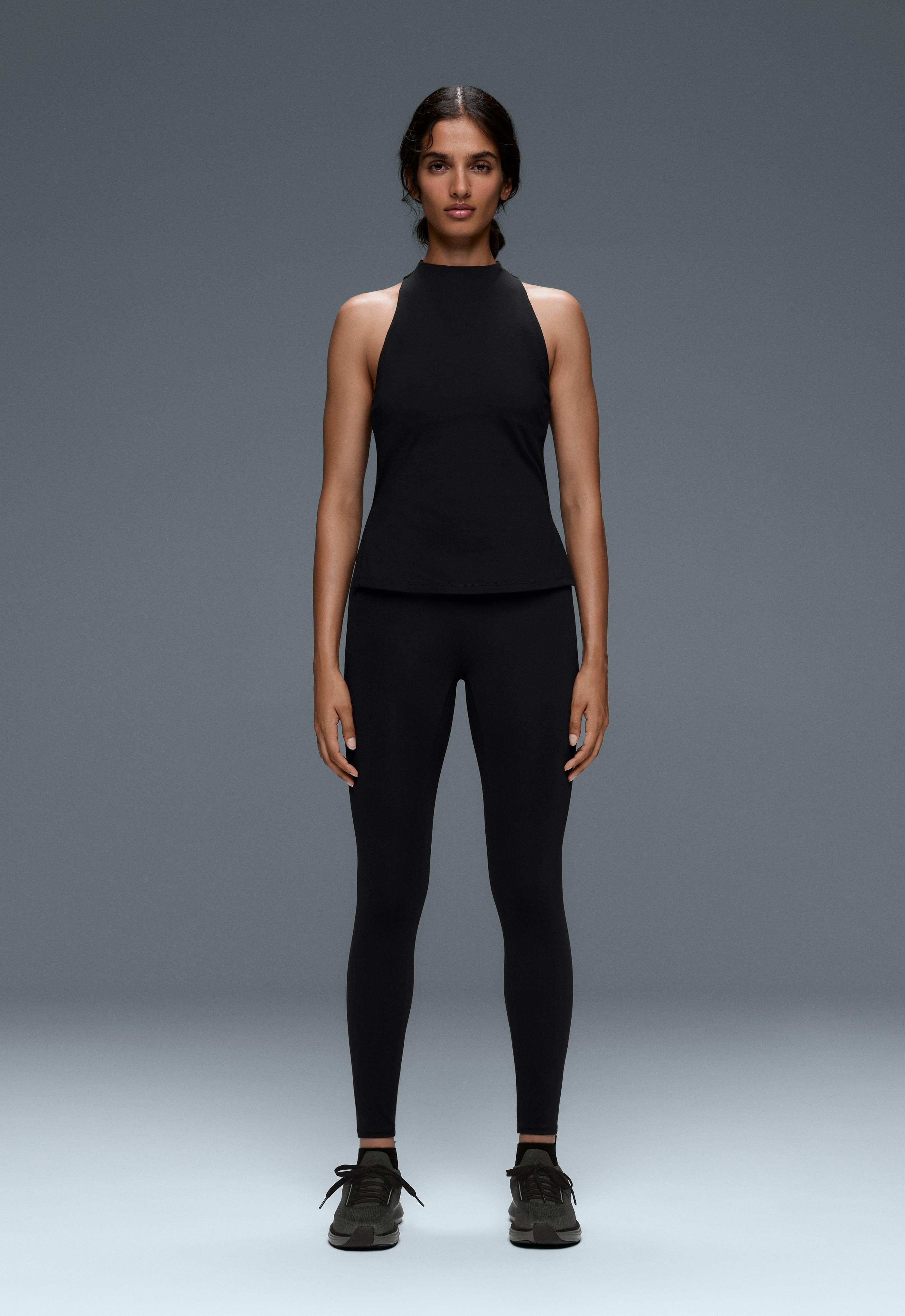 Long Comfortlux halter tank top — BLACK