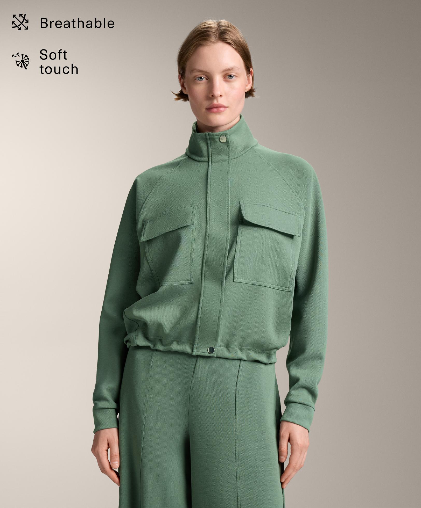 جاكيت بيكي بجيوب ممزوج بالقطن جاكيت بيكي بجيوب ممزوج بالقطن