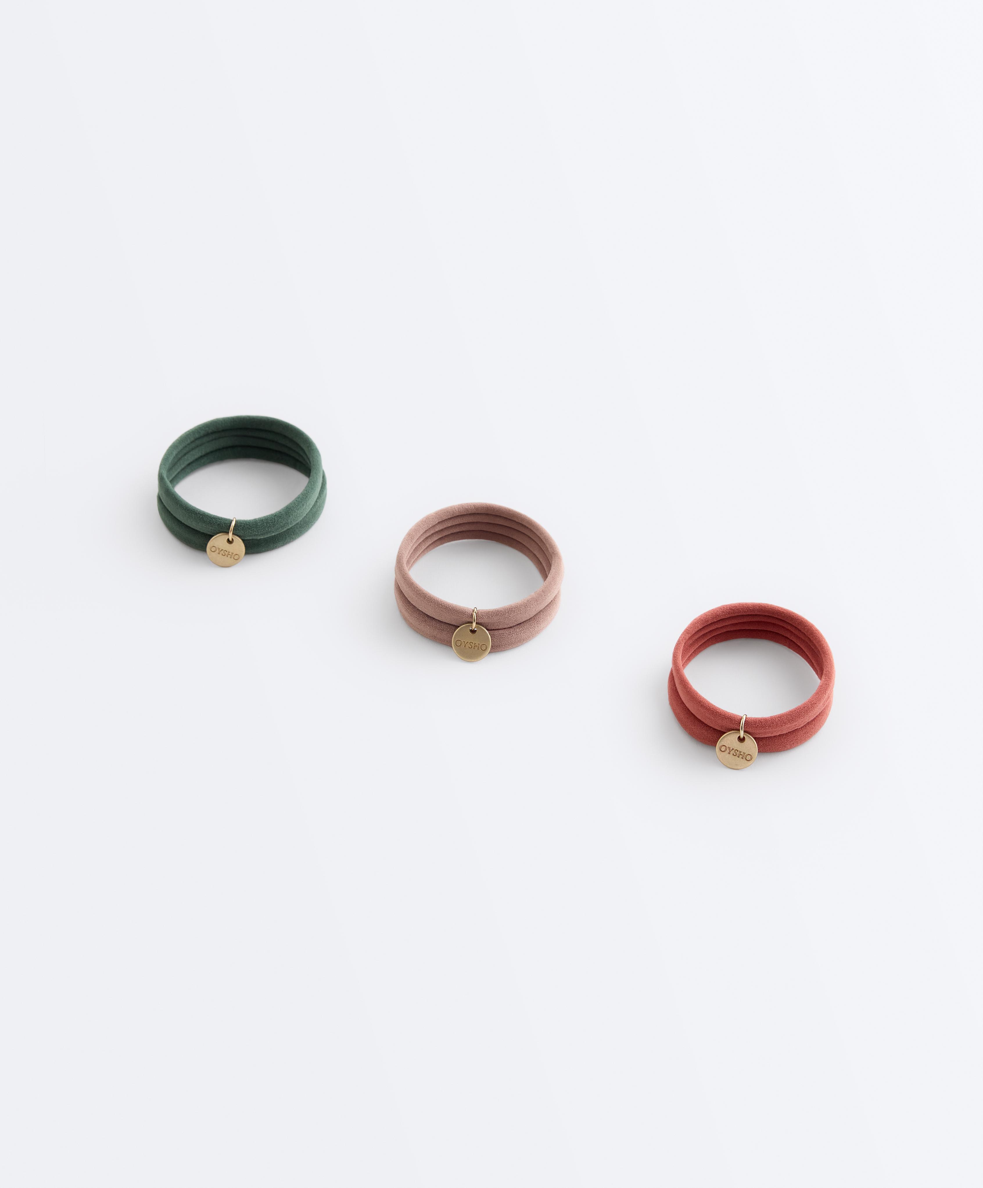 6 Oysho plaque hair ties