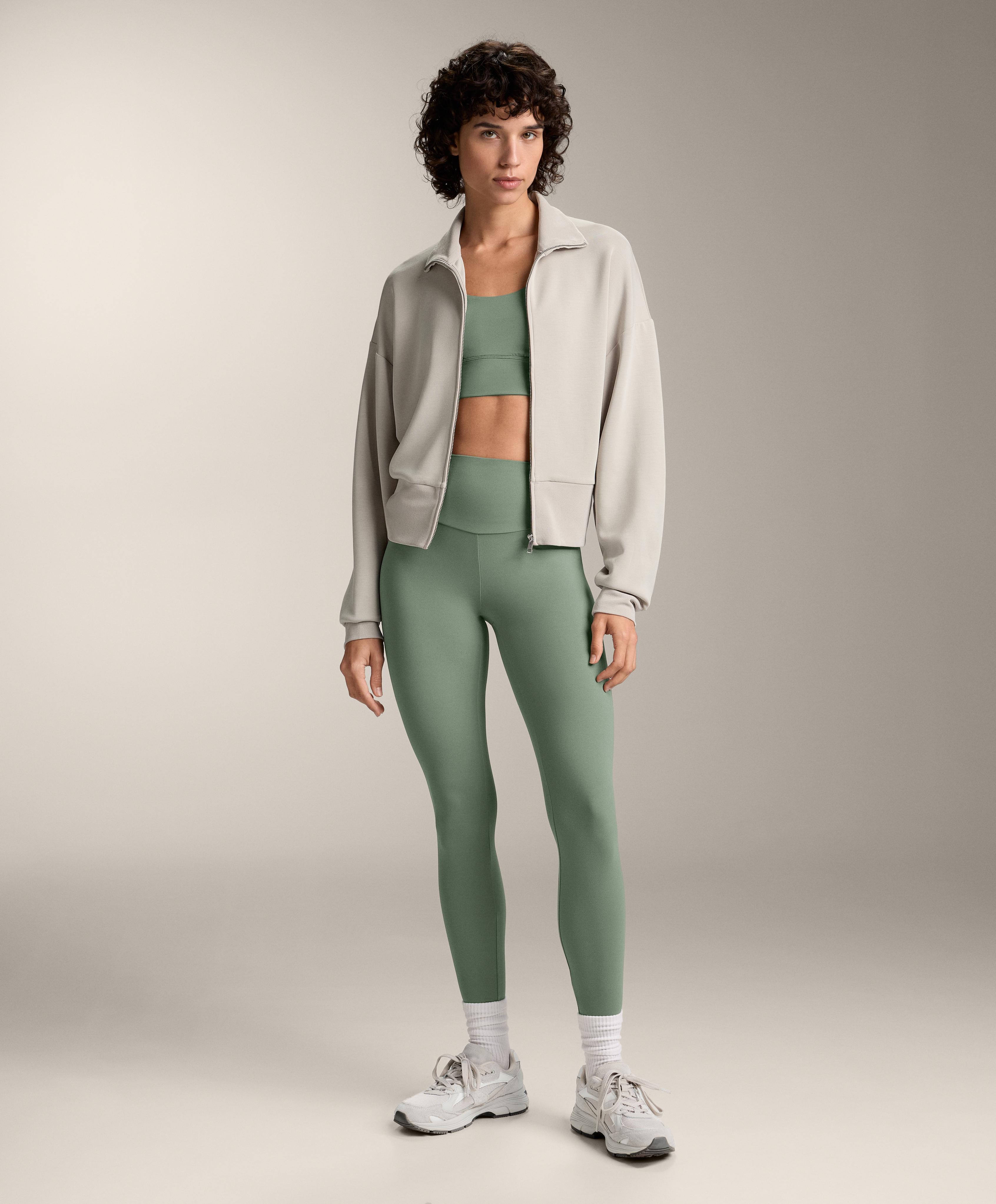 Medium-support Comfortlux sports bra with cups — WASHED GREEN