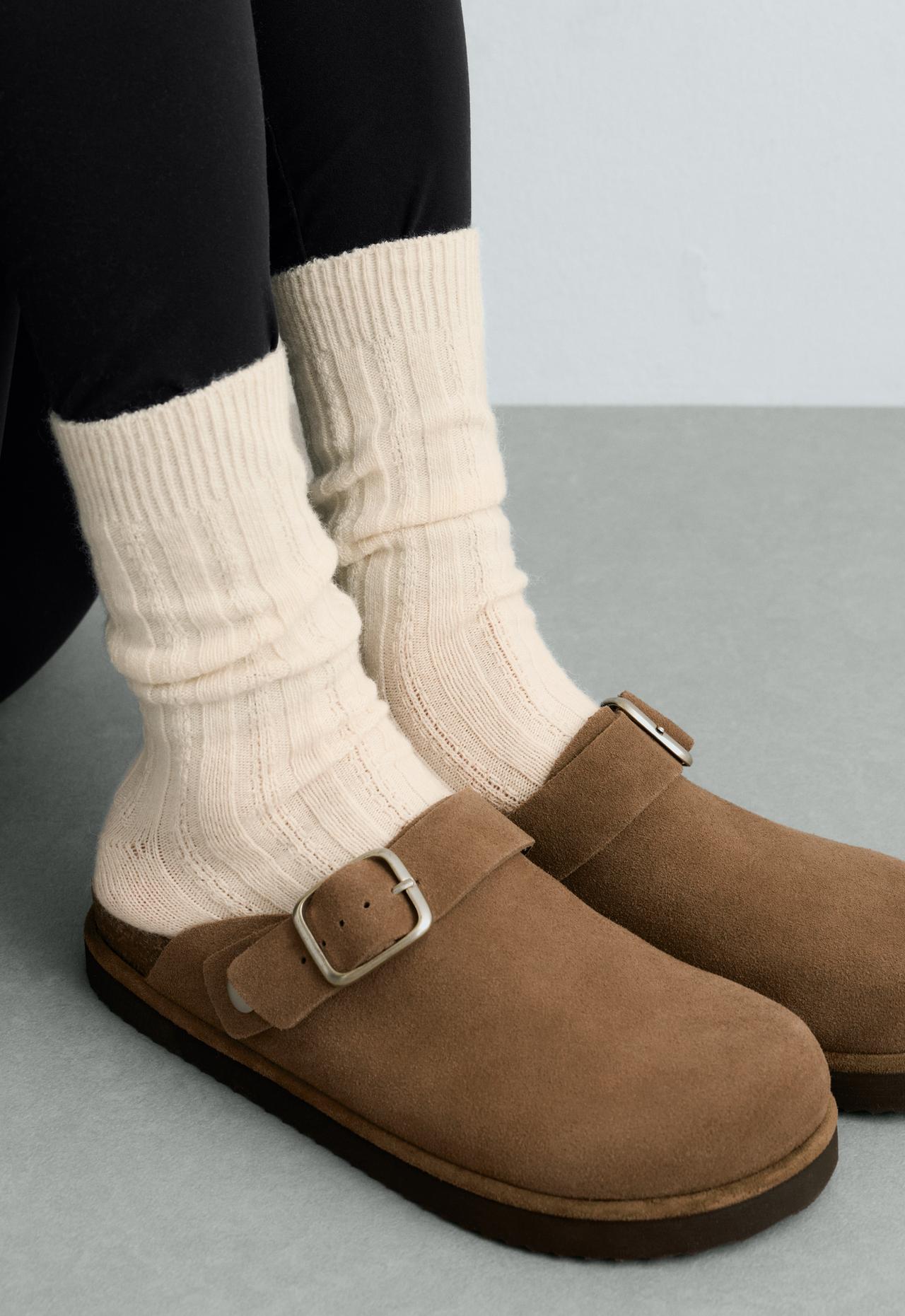 Classic socks in 25% cashmere 11% wool — ECRU