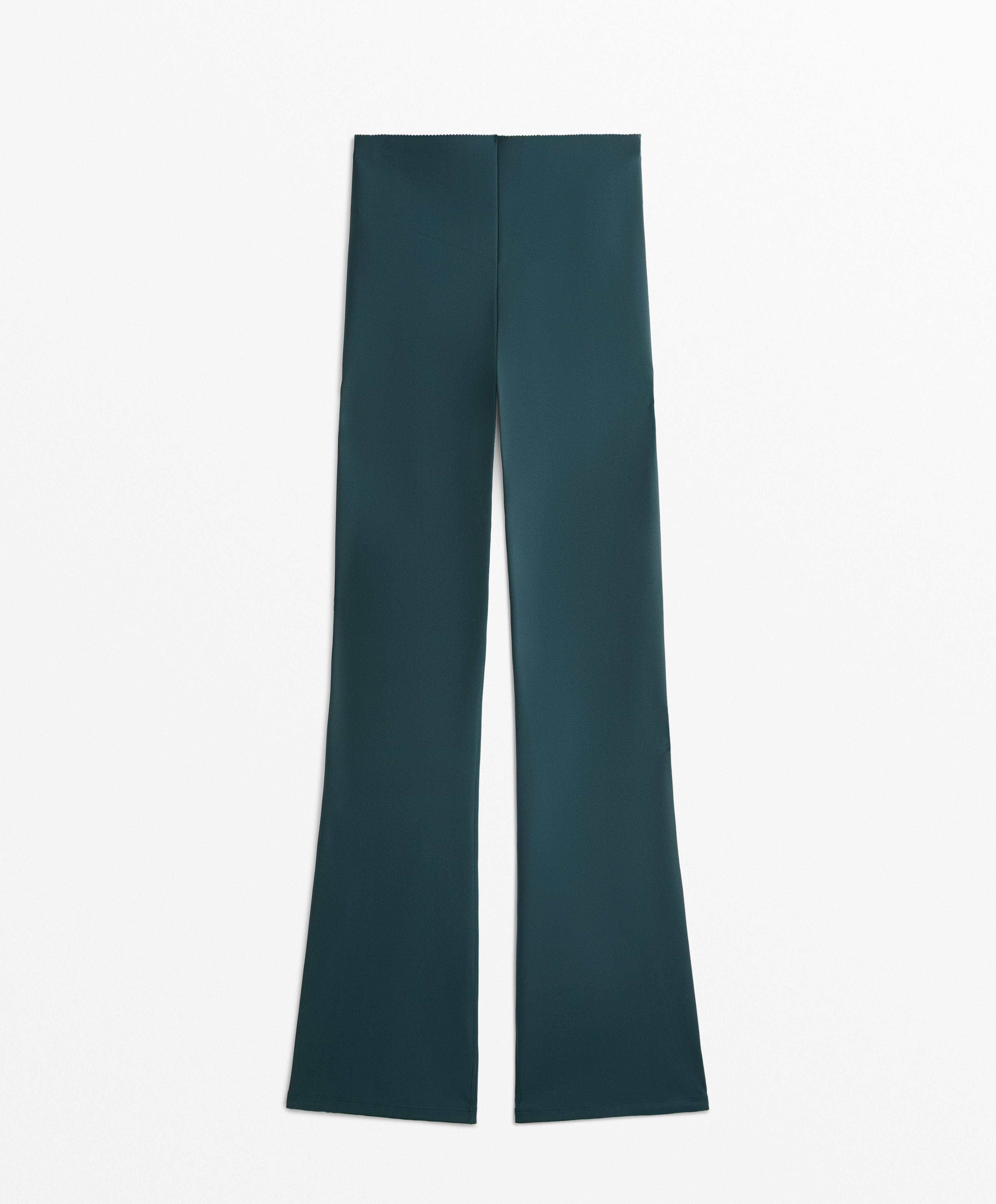 Pantalon flare high rise Compressive raise up Pantalon flare high rise Compressive raise up