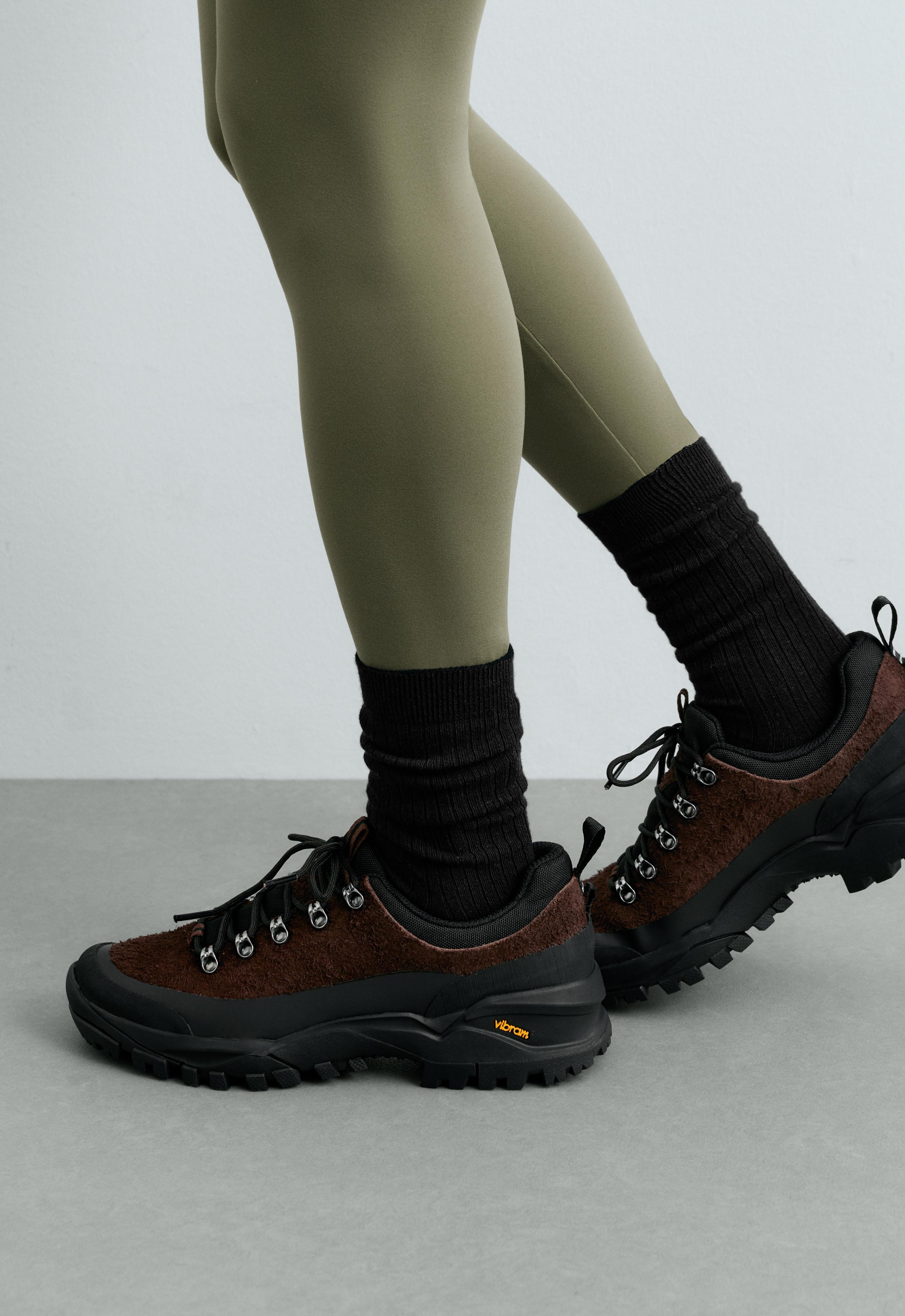 Ribbed modal blend socks with 15% cashmere Ribbed modal blend socks with 15% cashmere