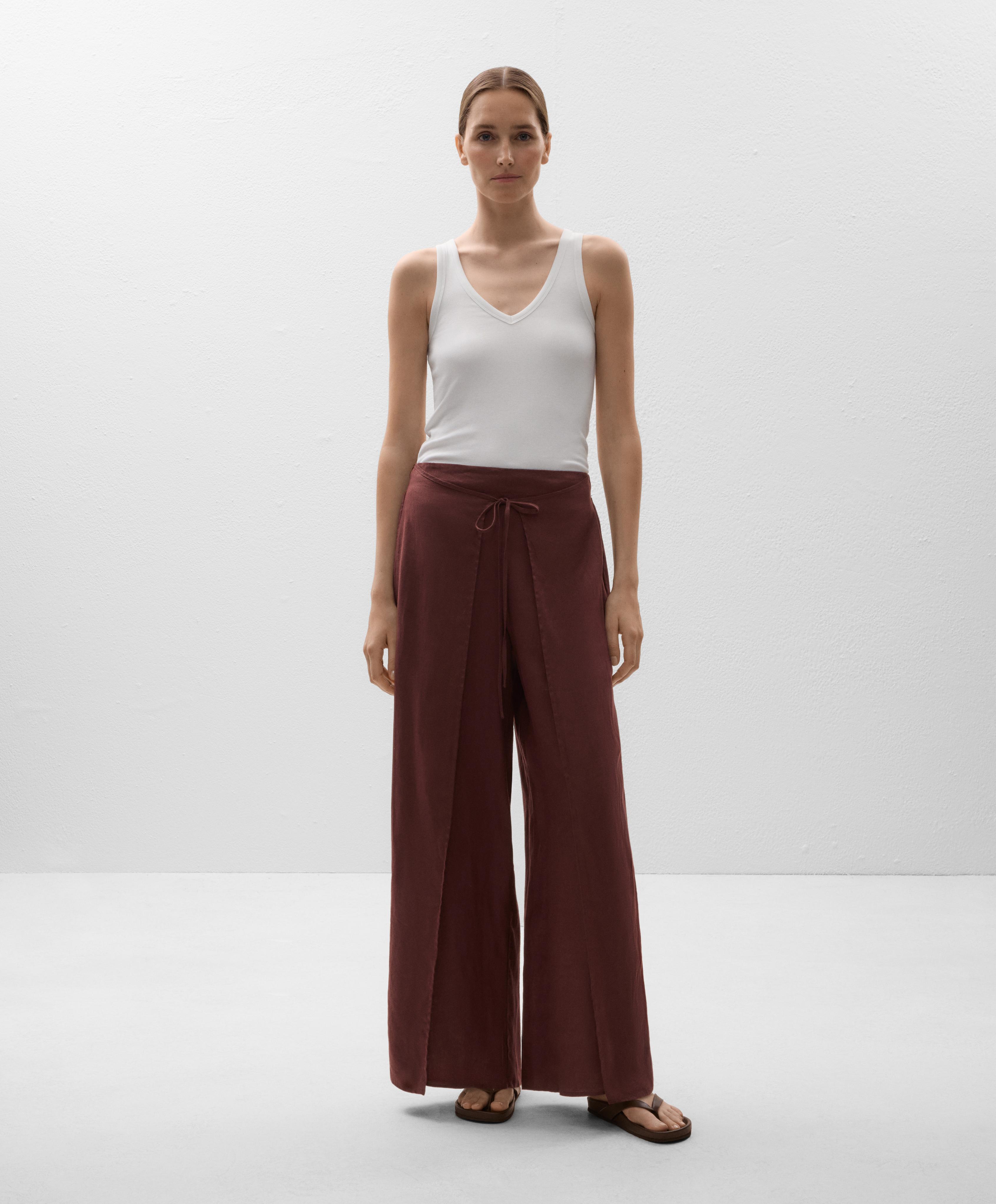 Панталони со рамни ногавици и слоеви од 100% лен - Намалениe Панталони со рамни ногавици и слоеви од 100% лен - Намалениe