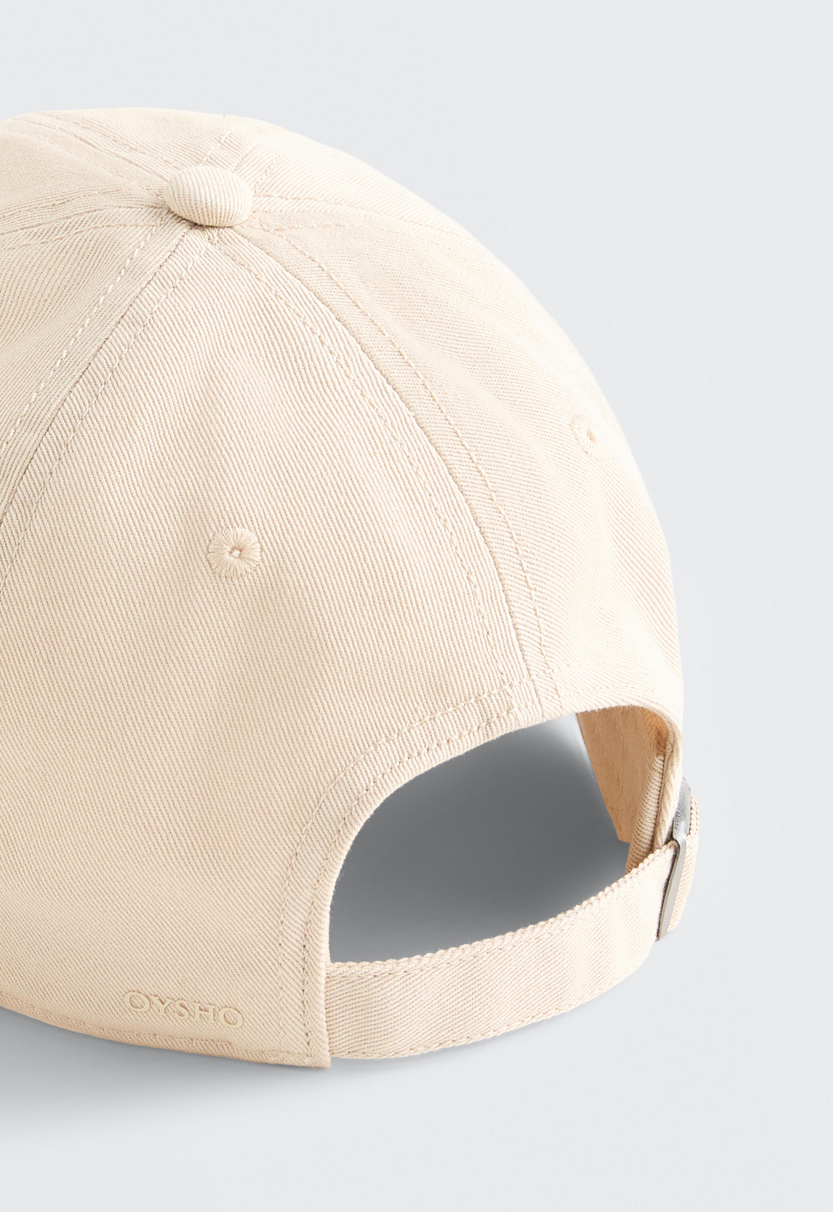 Washed-effect 100% cotton cap