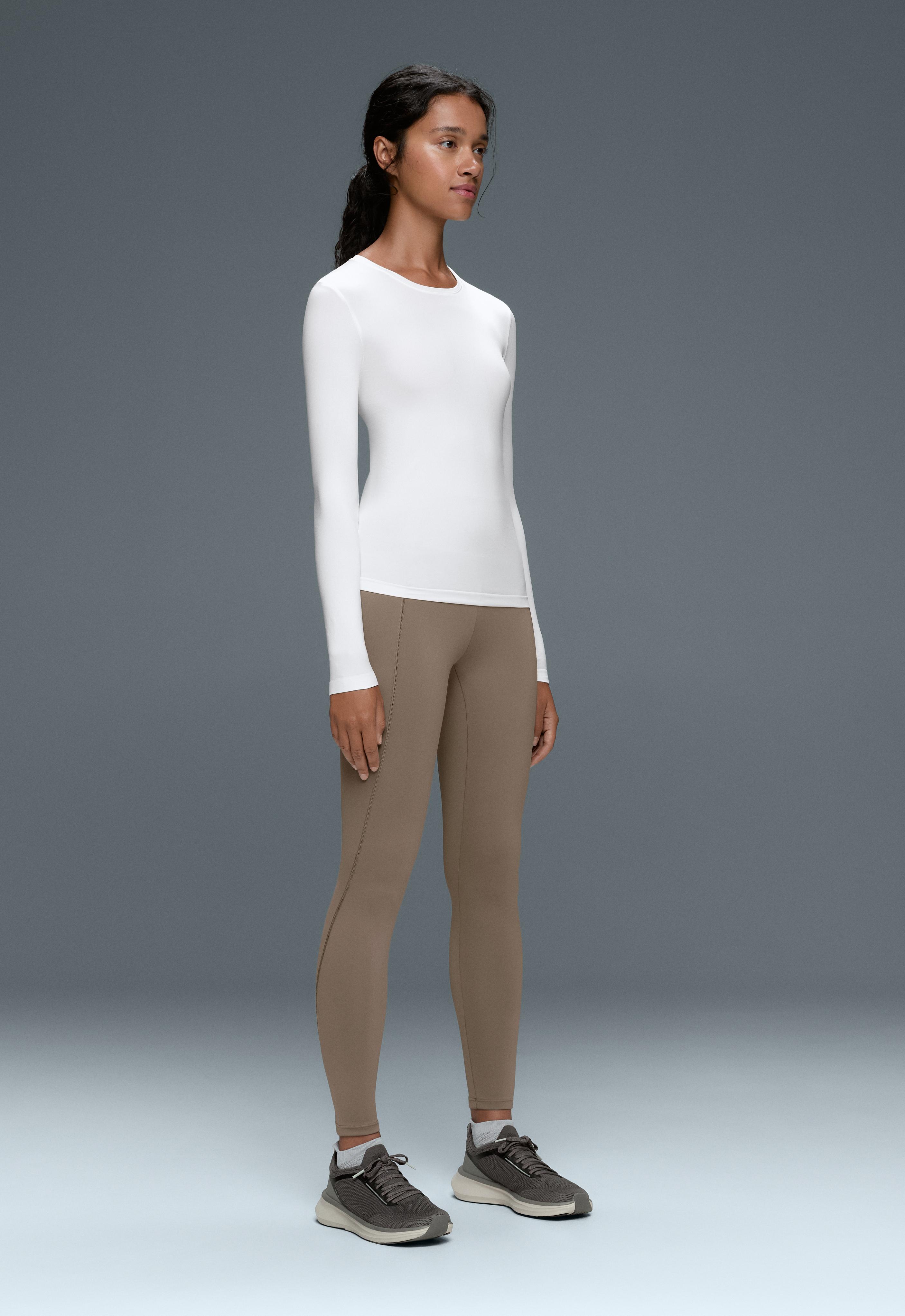 Seamless base layers T-shirt
