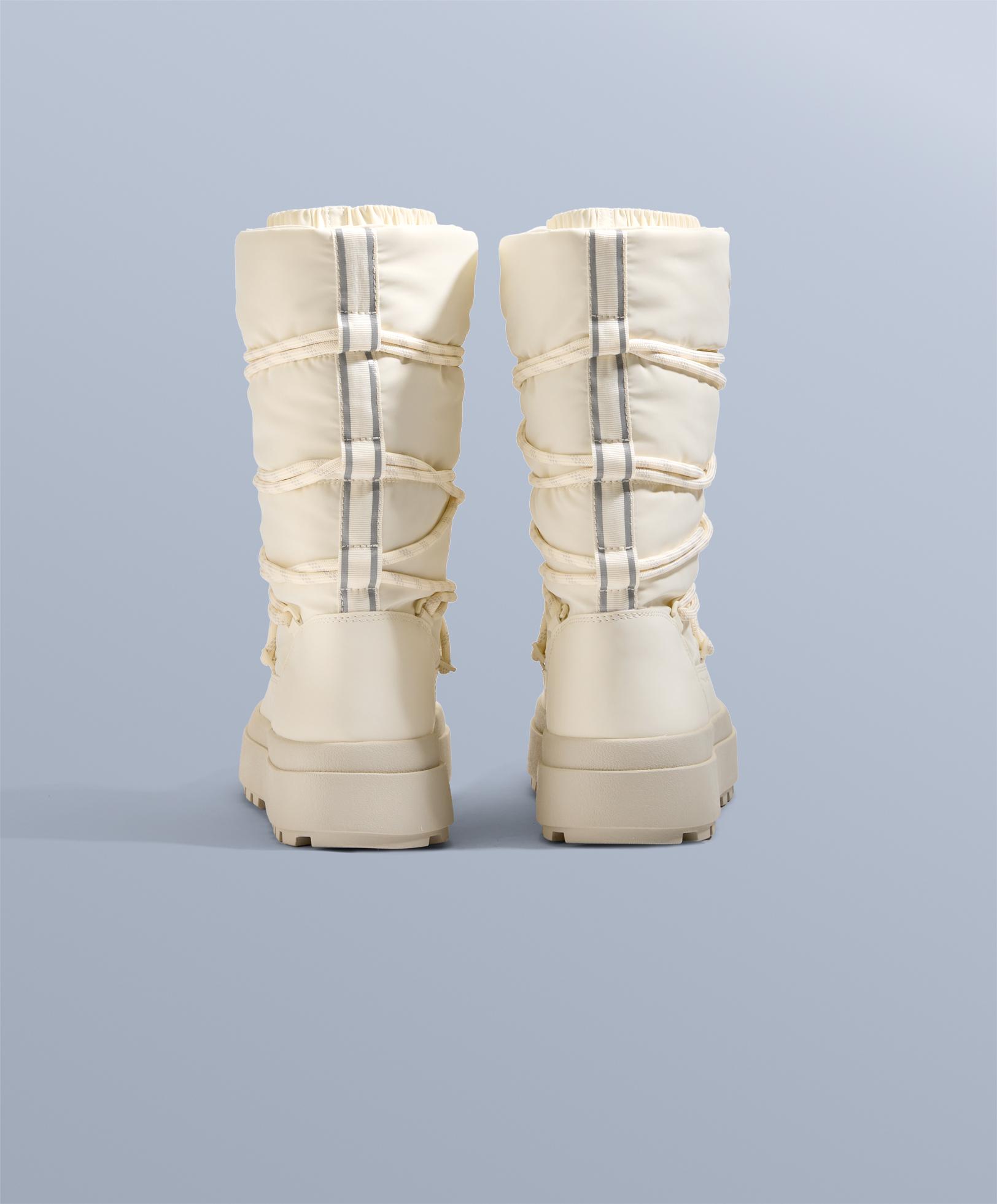 Laced nylon après-ski boots — ECRU