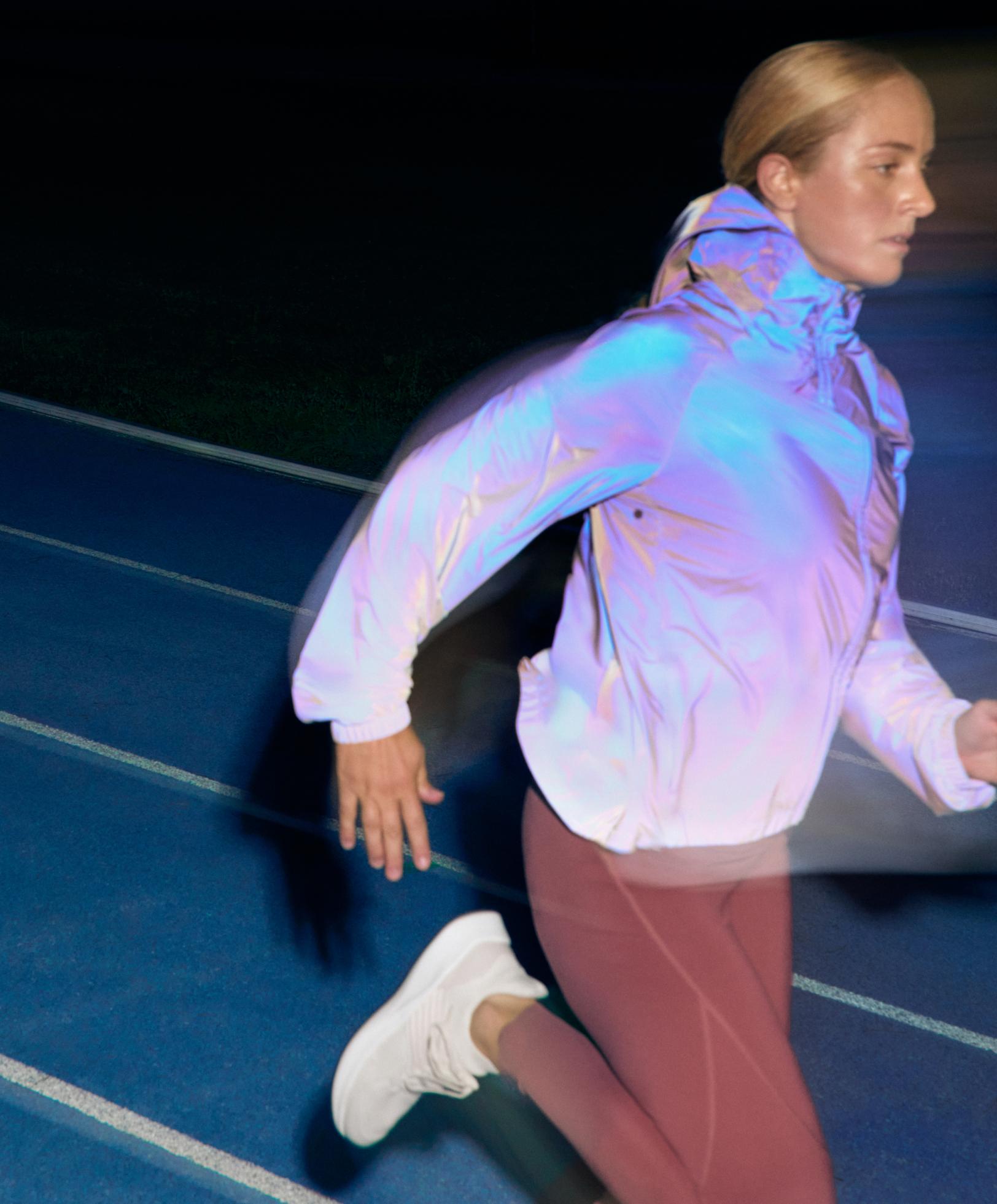 Lightweight reflective water-repellent jacket Lightweight reflective water-repellent jacket