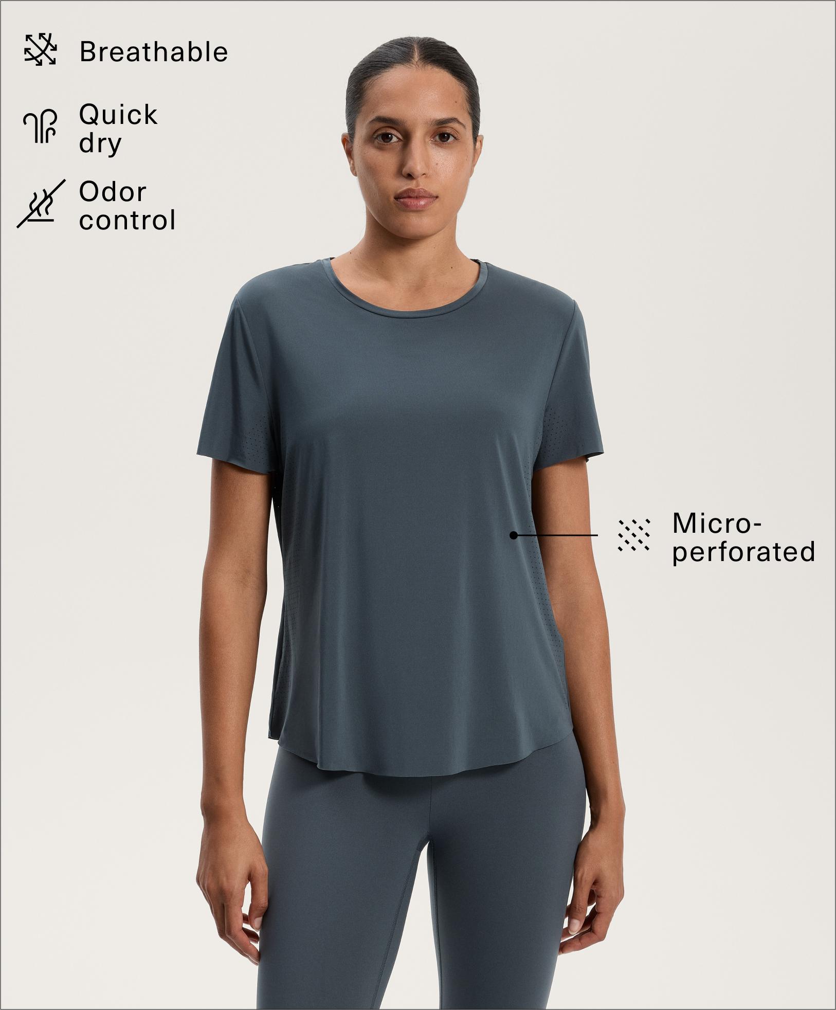 Microperforated short-sleeved technical T-shirt