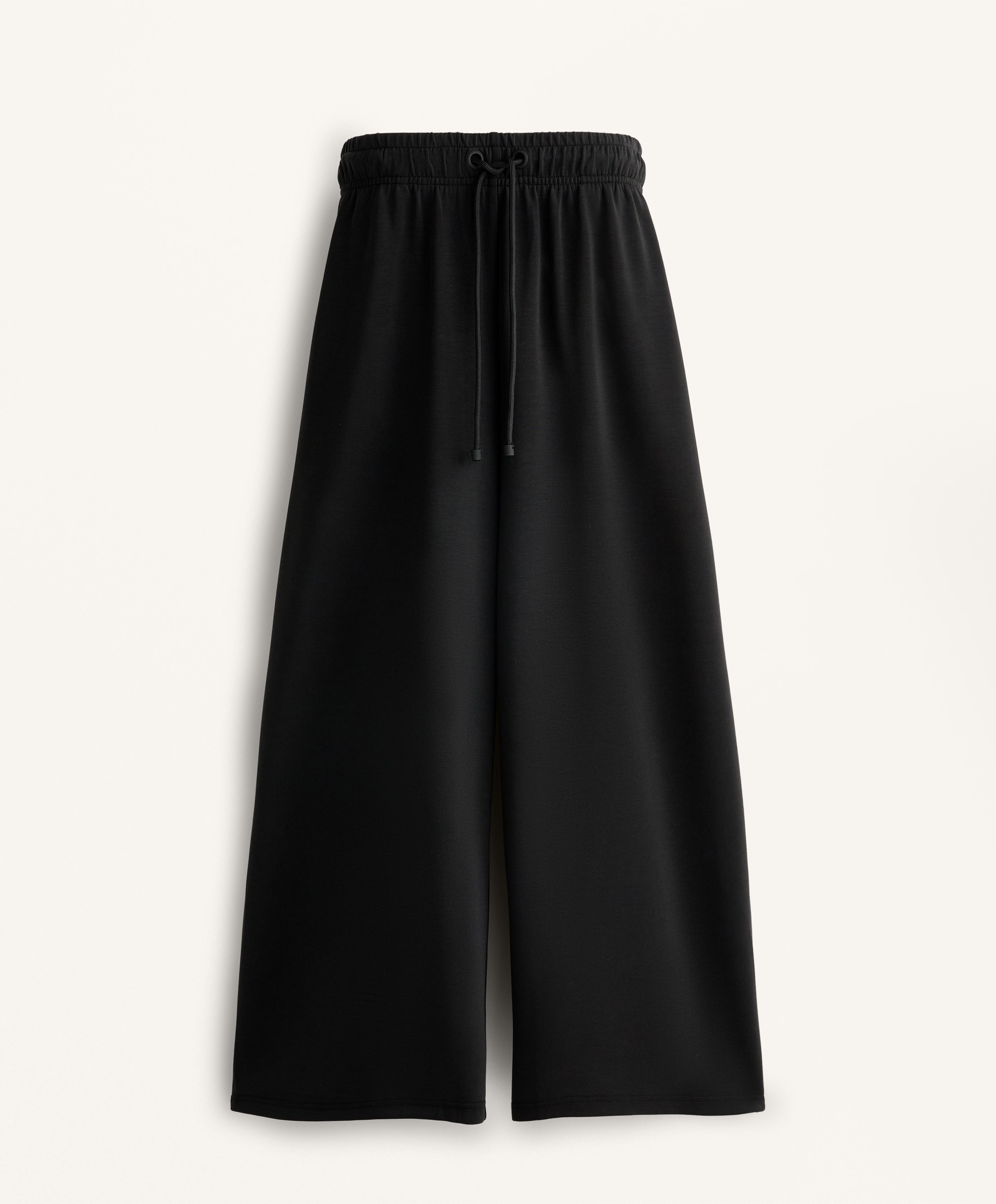 Soft-touch wide-leg crop trousers with modal | OYSHO Deutschland
