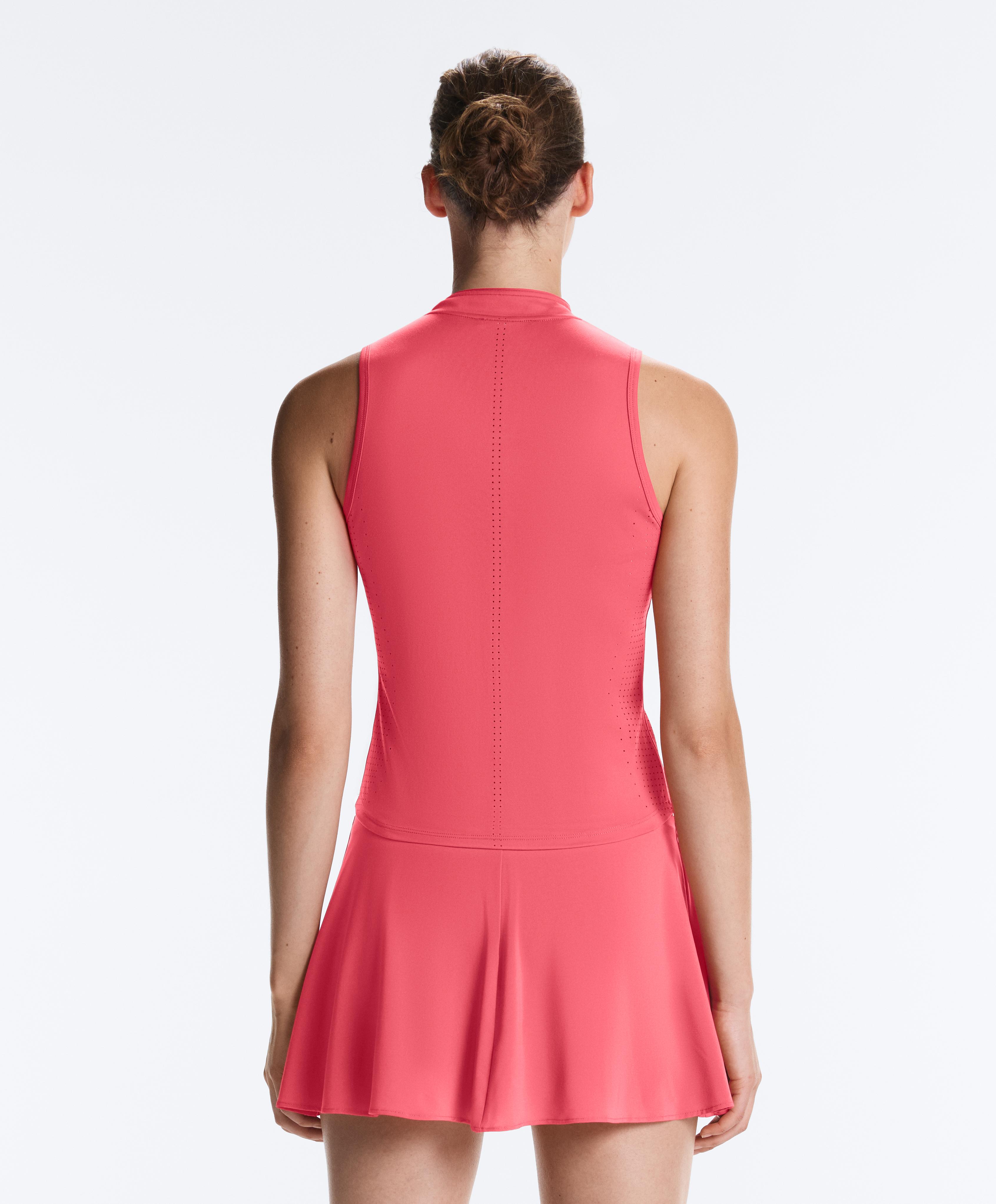 Technical sleeveless T-shirt with half zip — WASHED RED
