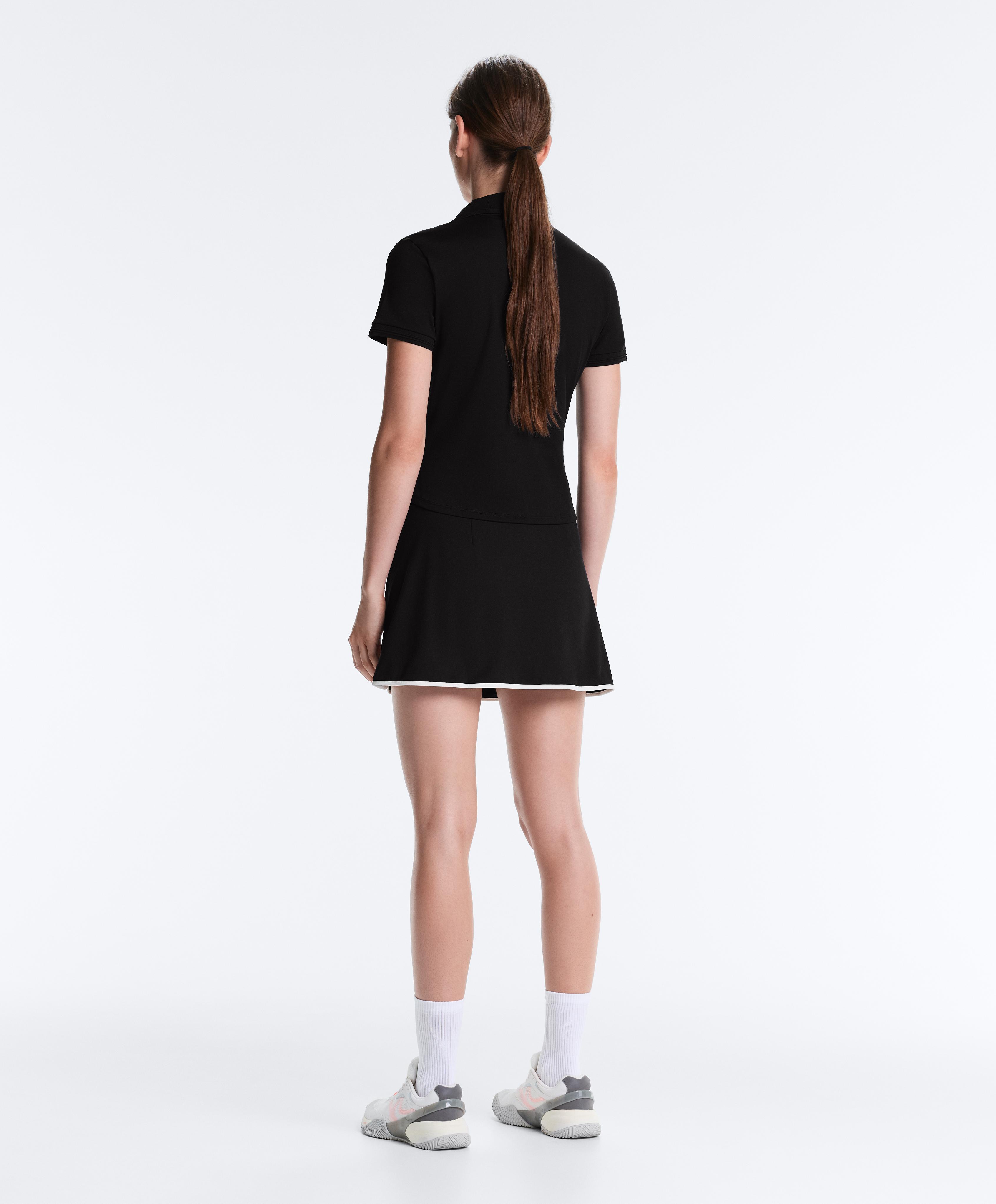 Comfortlux short skirt with contrast piping — BLACK