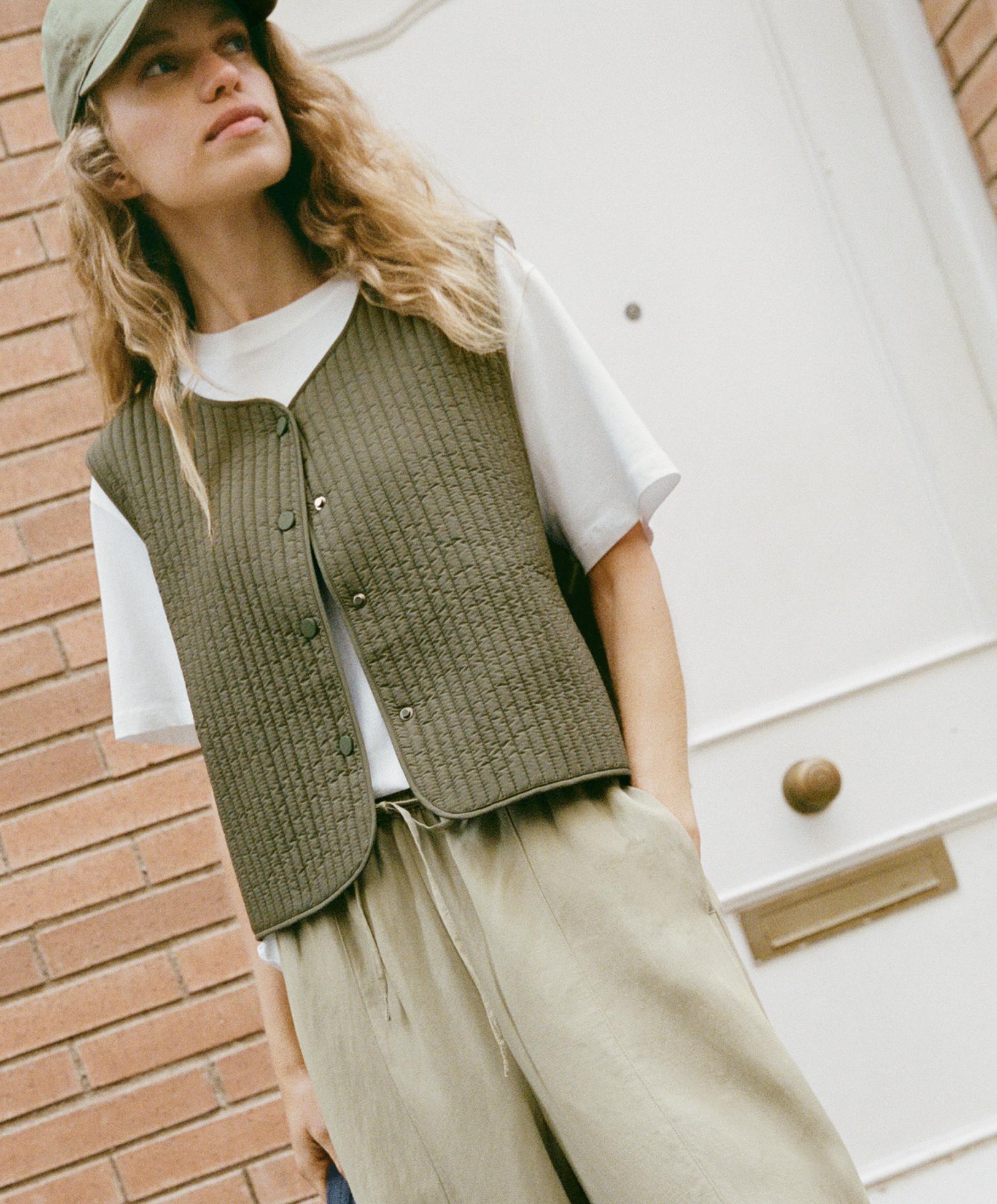 Thin padded nylon gilet — KHAKI