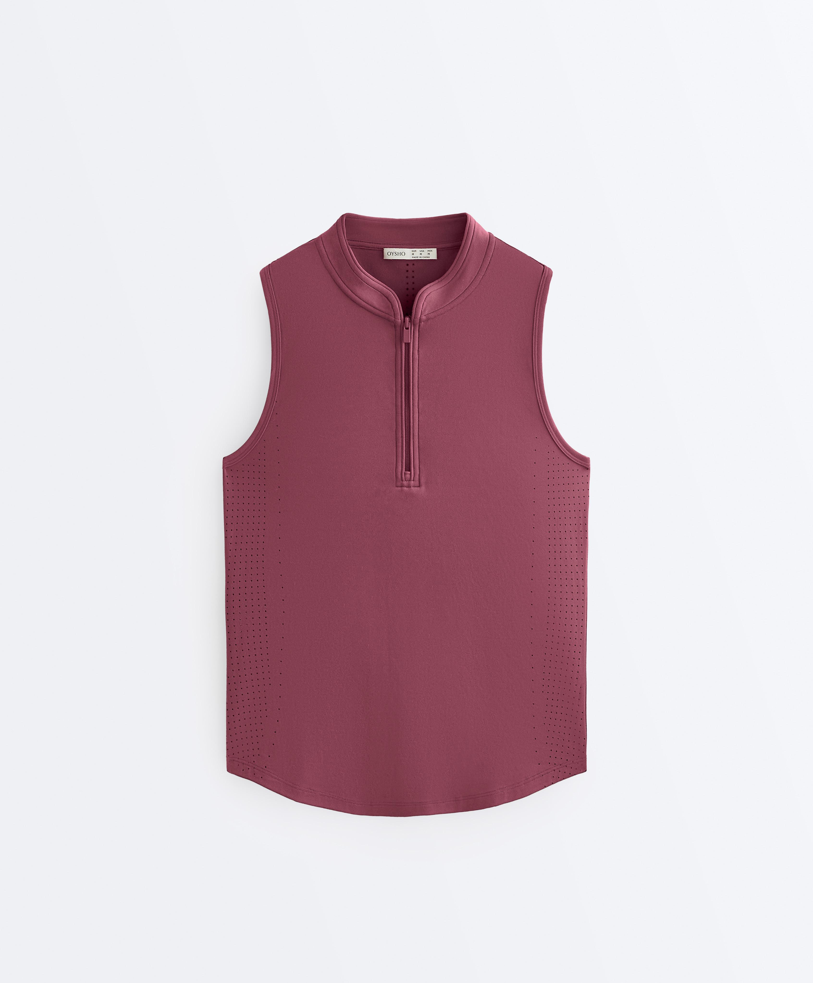 Sleeveless half-zip T-shirt