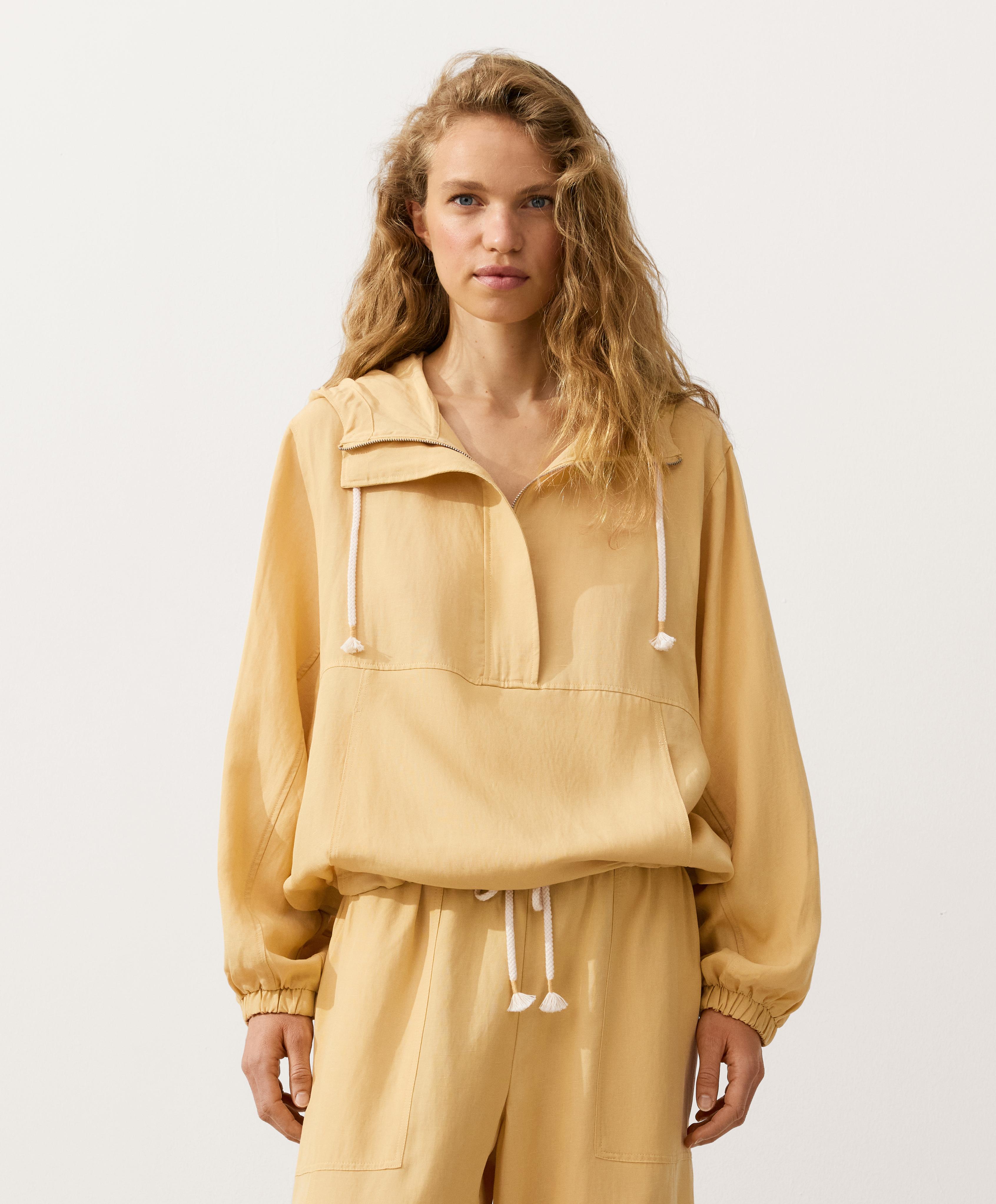 Half-zip sweatshirt with front pocket, lyocell and 24% linen blend — MID-YELLOW