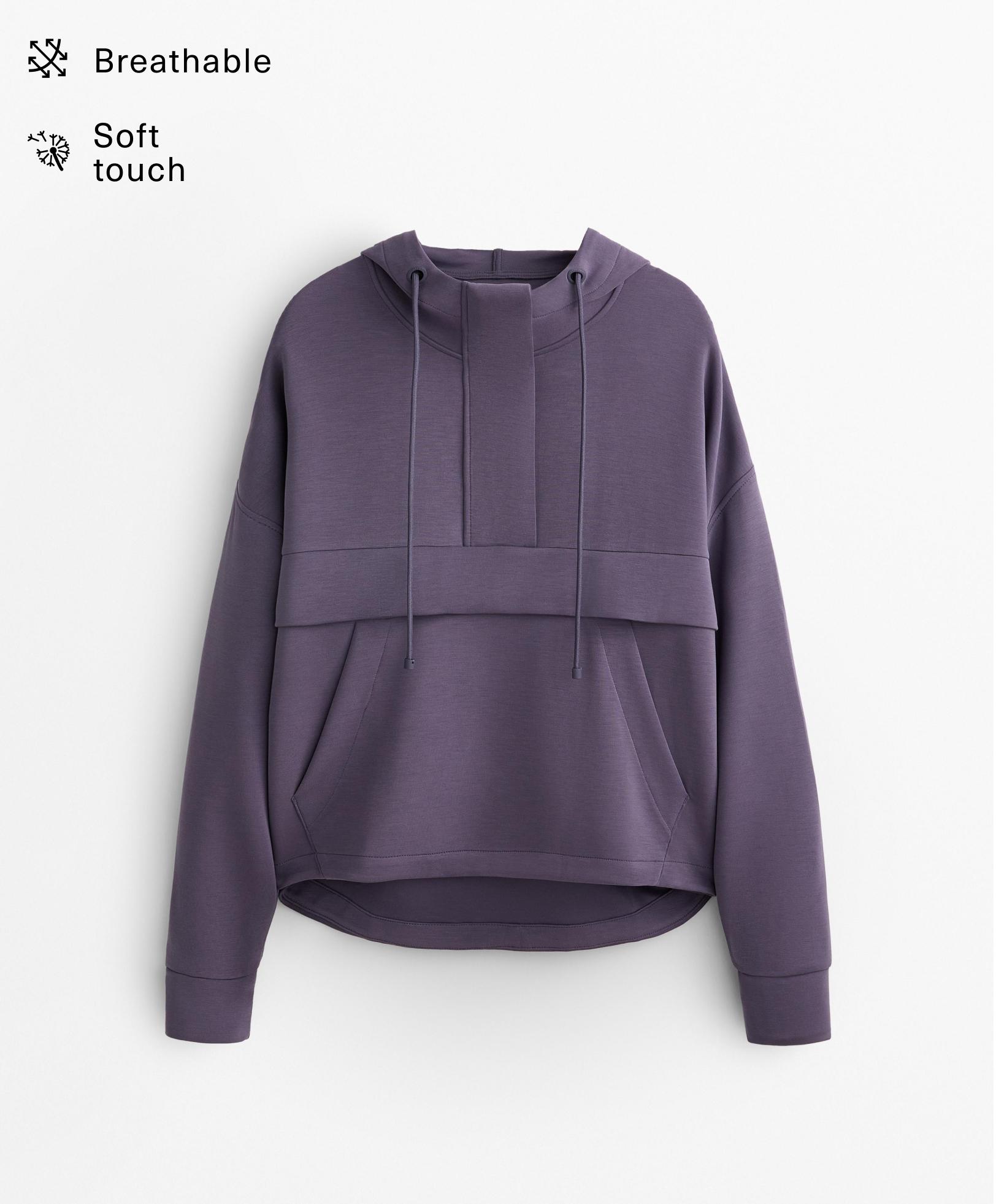 Soft-touch sweatshirt with modal and zip