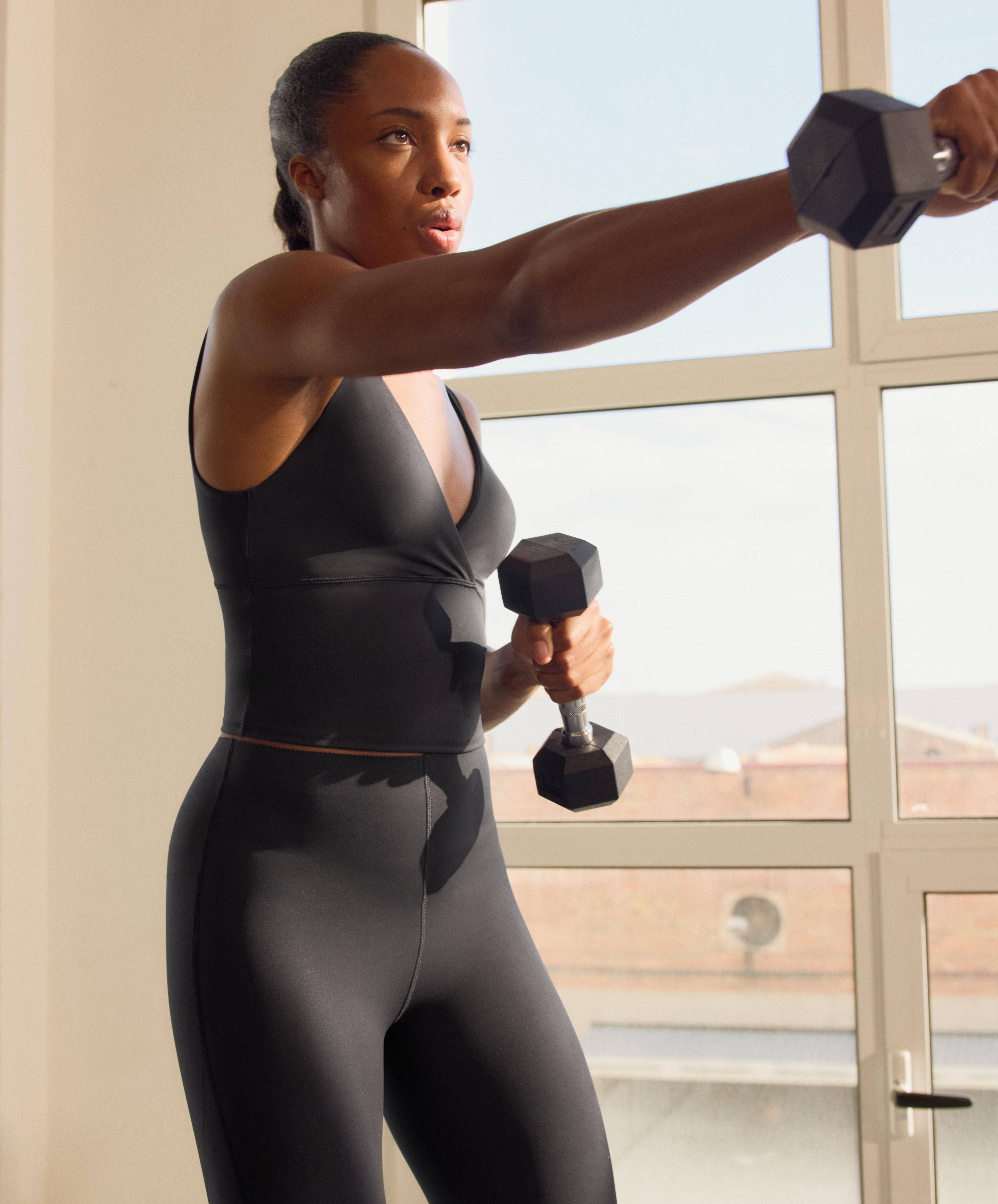 Extra compressive V-neck tank top
