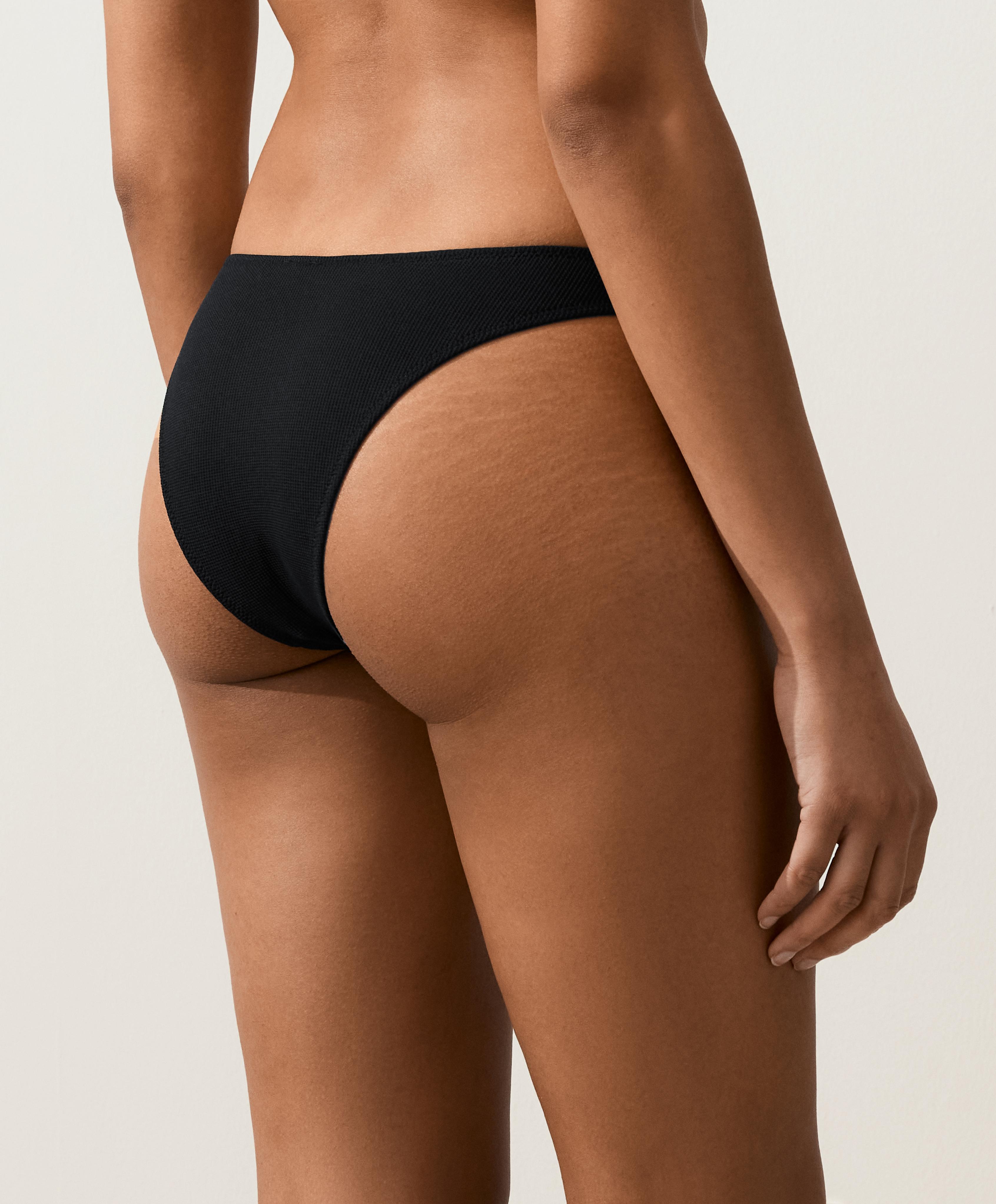 Medium-coverage U-cut piqué bikini briefs — BLACK