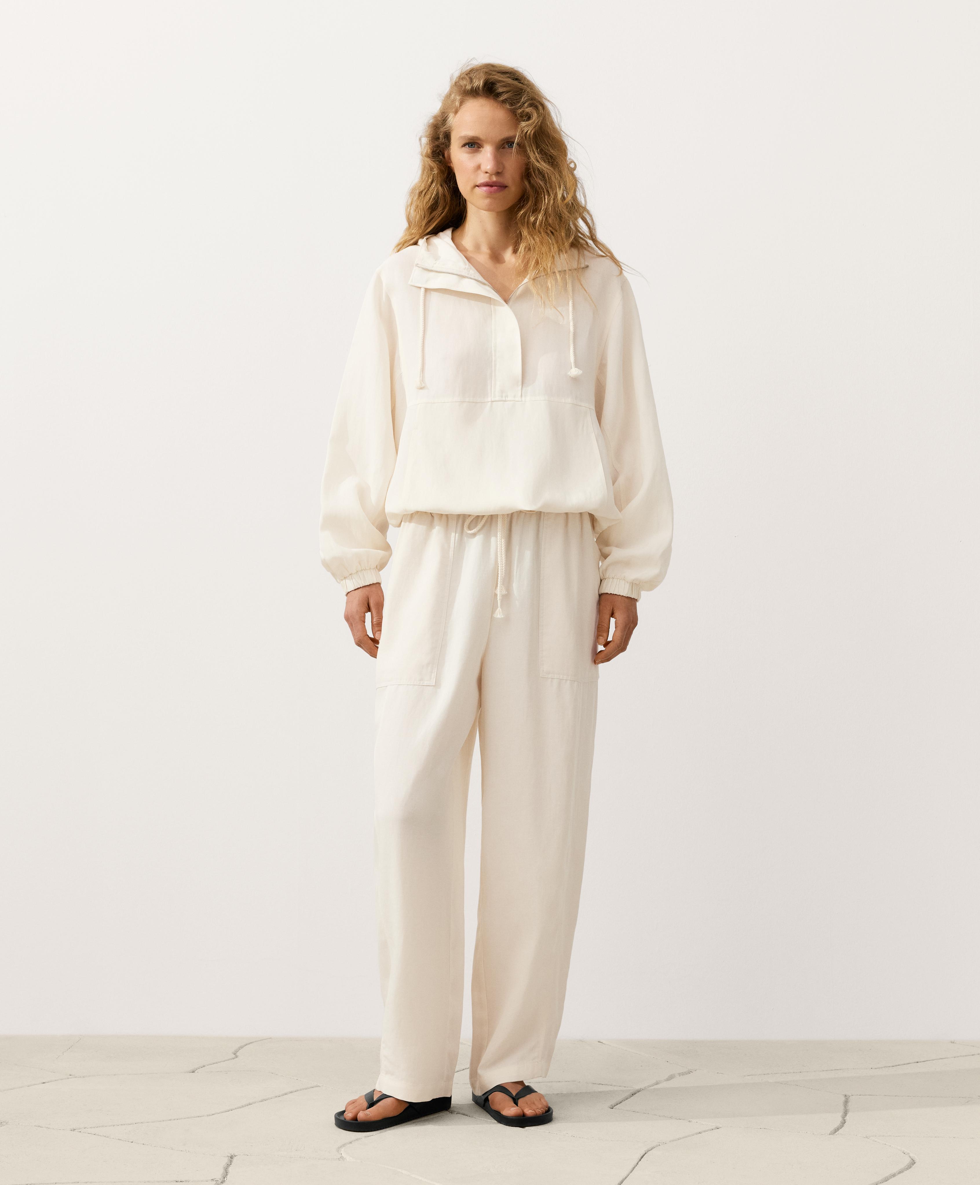 Half-zip sweatshirt with front pocket, lyocell and 24% linen blend — PALE ECRU