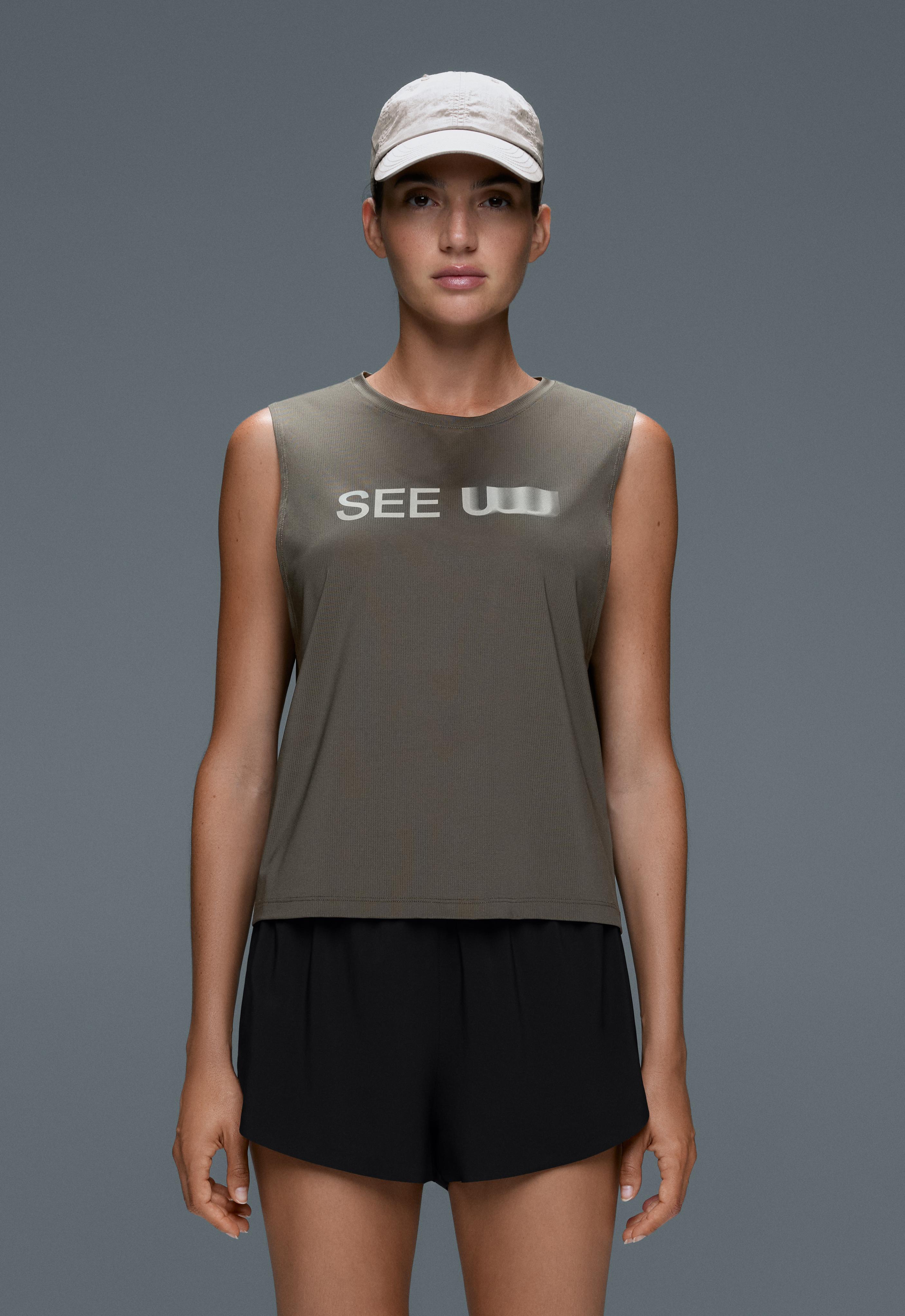 Technical sleeveless T-shirt with text — CHARCOAL GREY