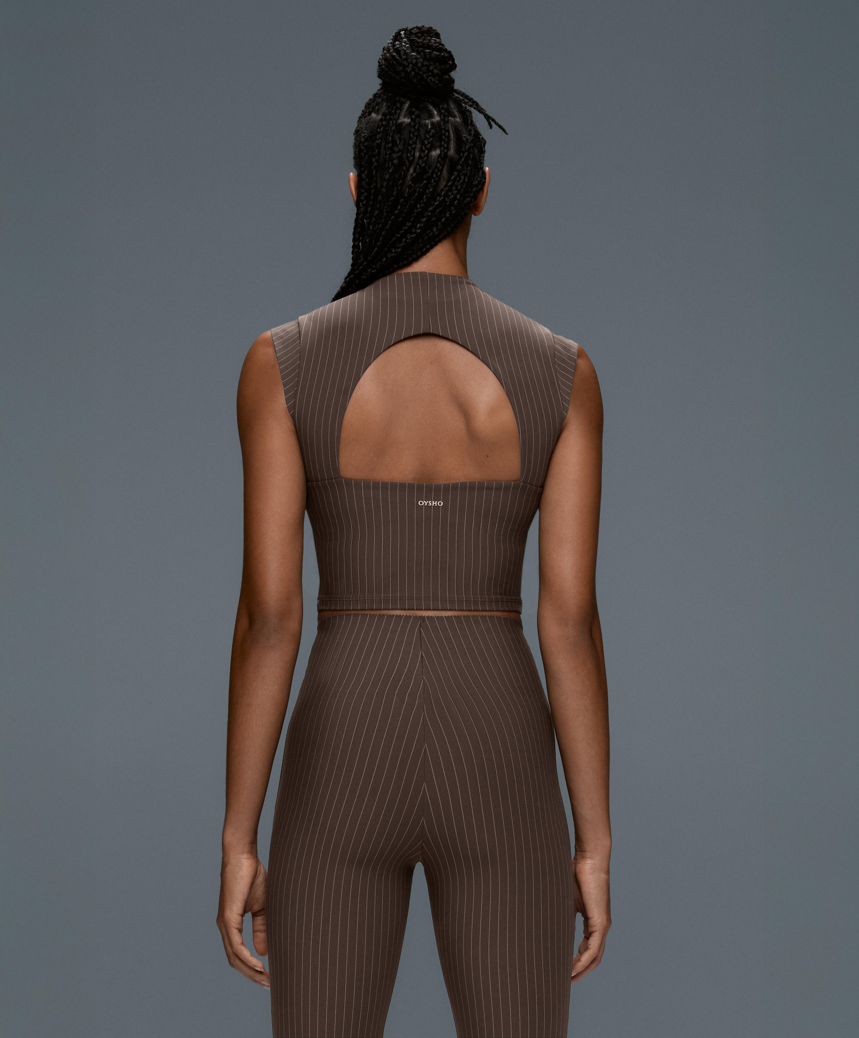 Compressive short-sleeved pinstripe tank top — BROWN