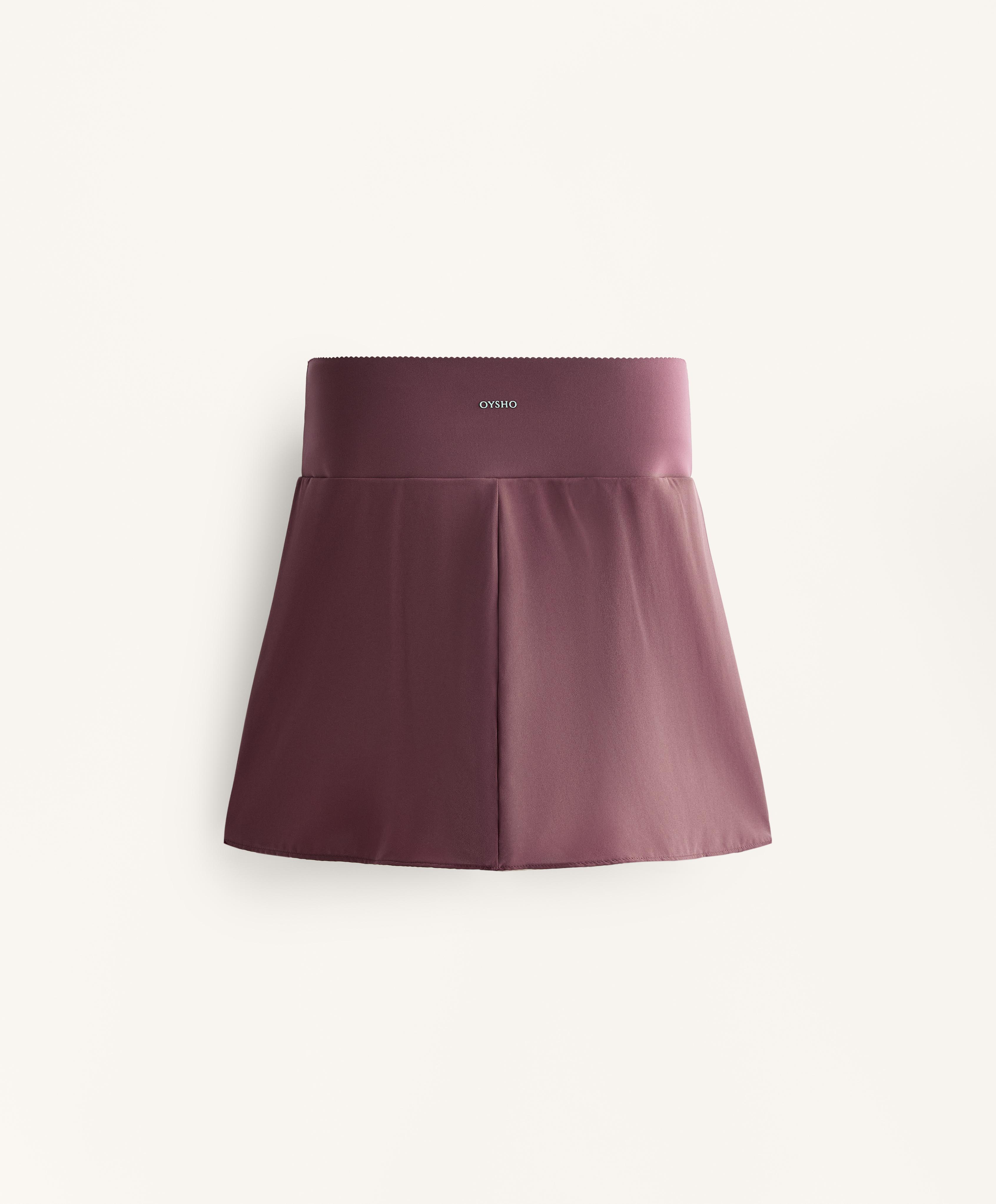 Compressive skirt